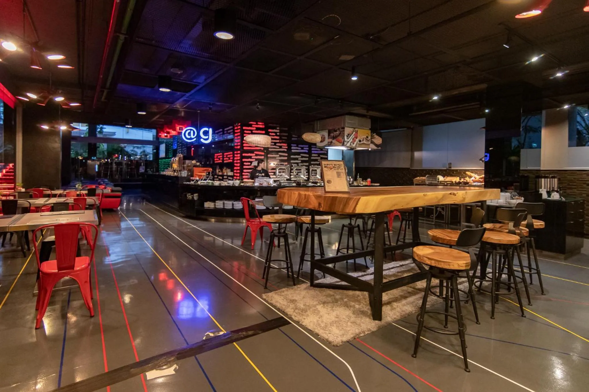 Restaurant/places to eat in Galleria 10 Hotel Bangkok