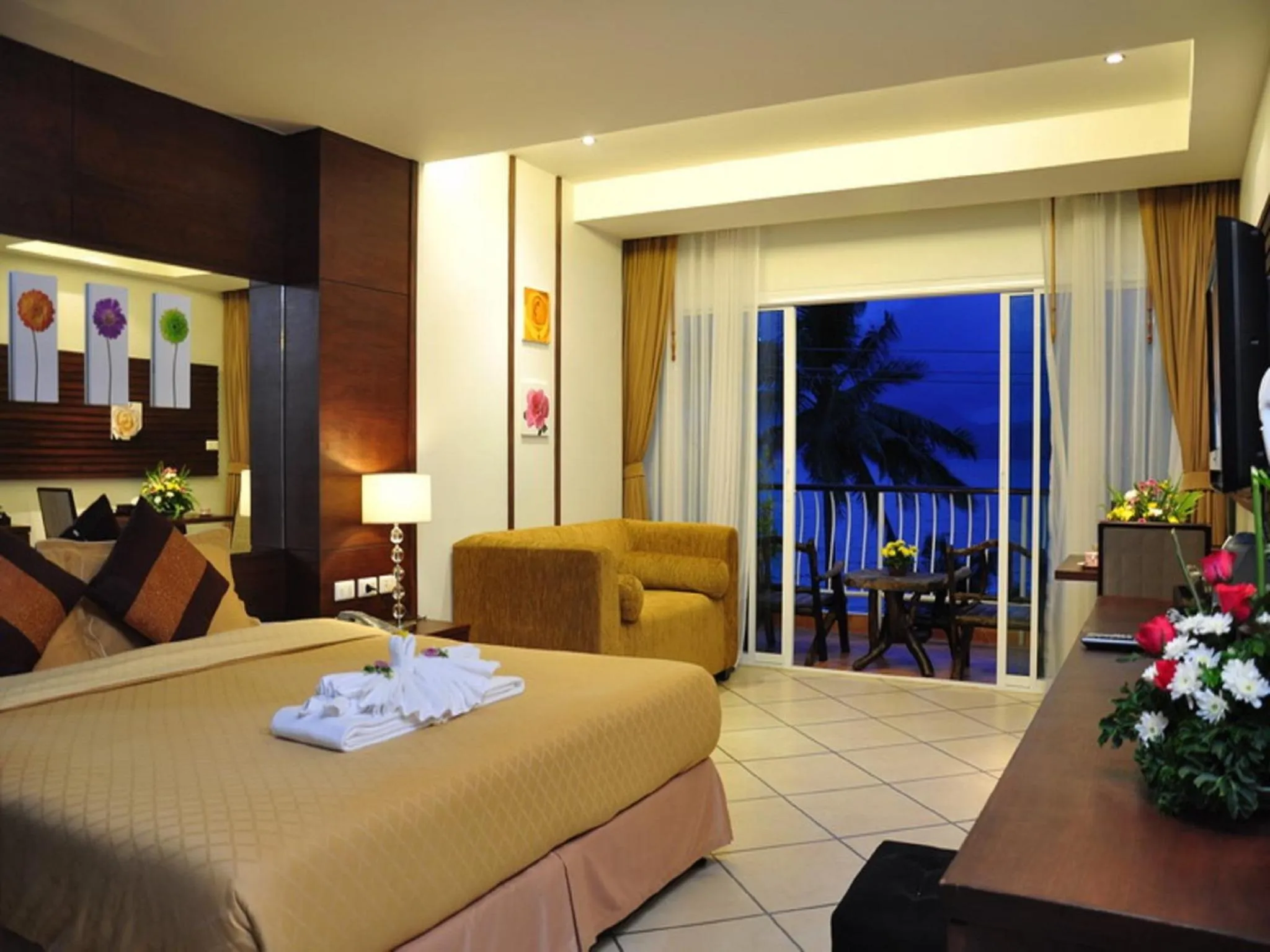 Bed in Baan Boa Resort