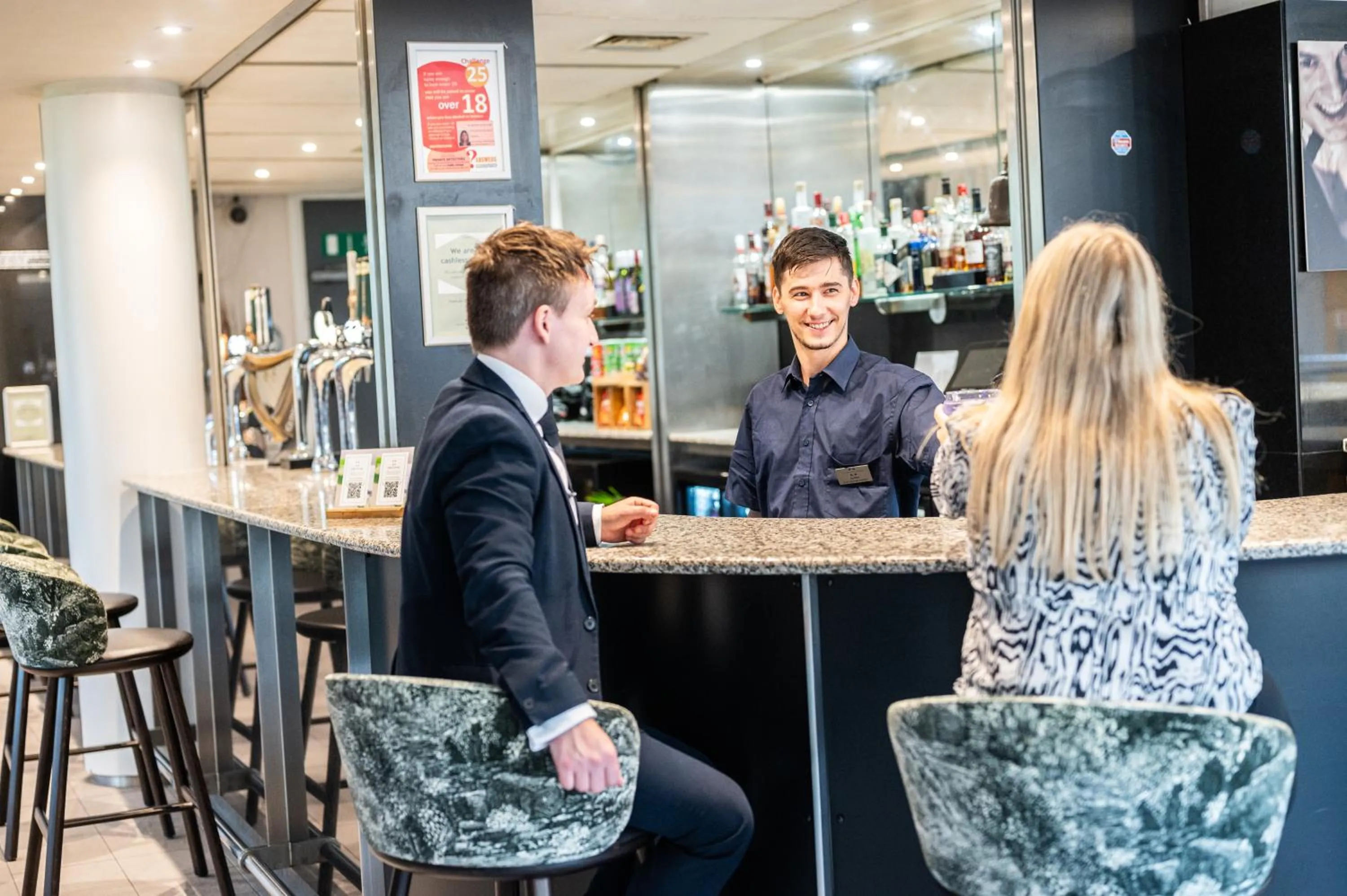 Lounge or bar in Kents Hill Park Training & Conference Centre