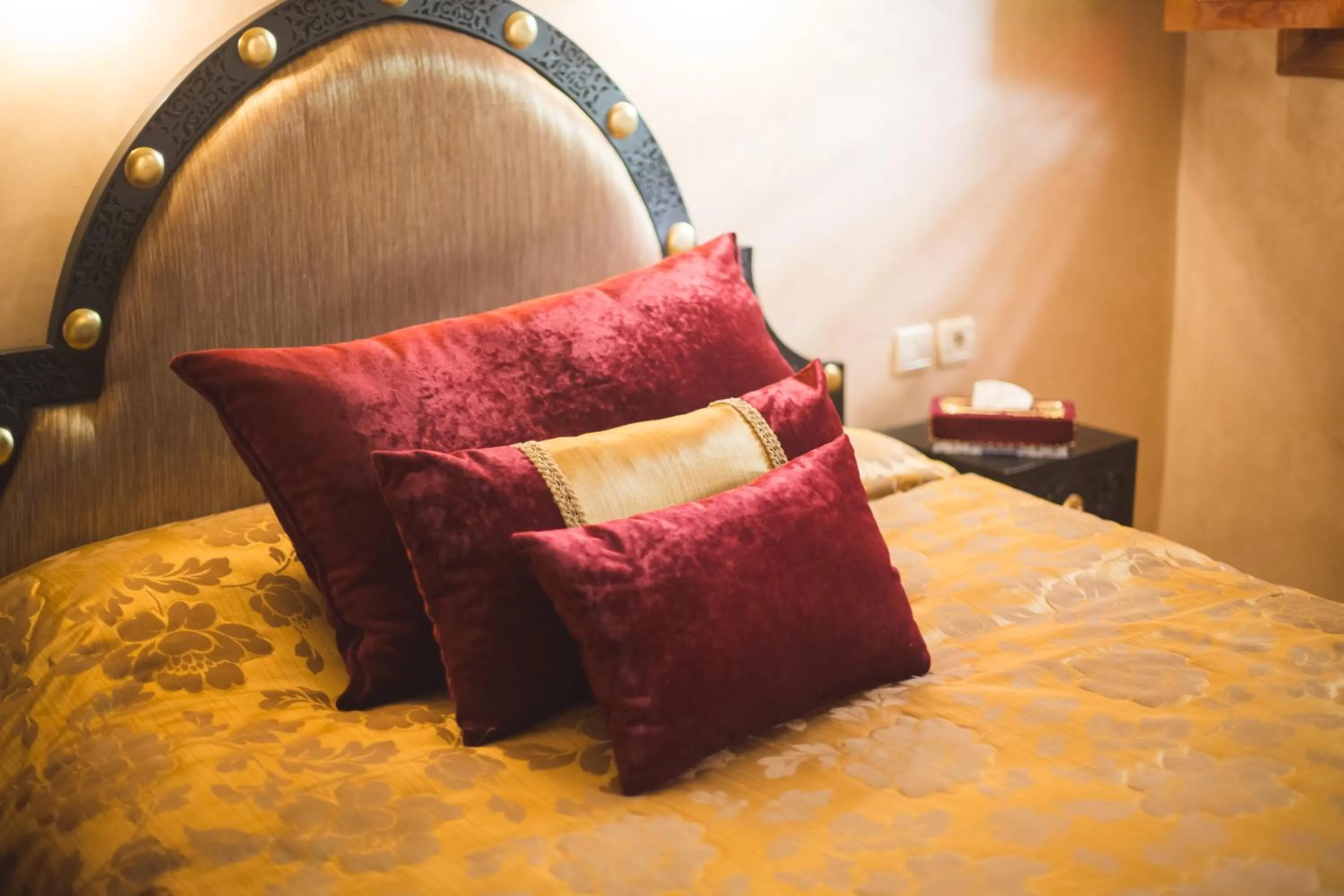 Bed in Riad Andalib
