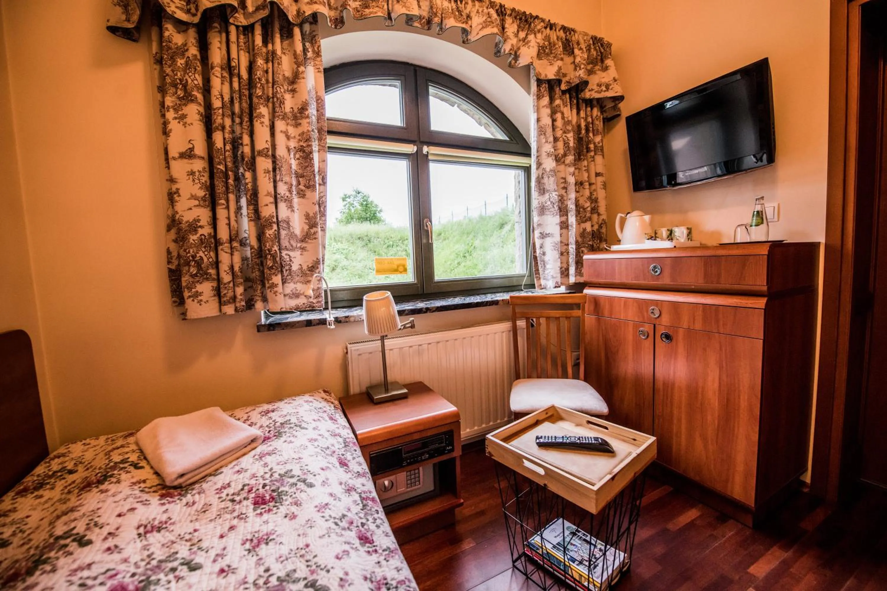 TV and multimedia, Bed in Apolonia Willa