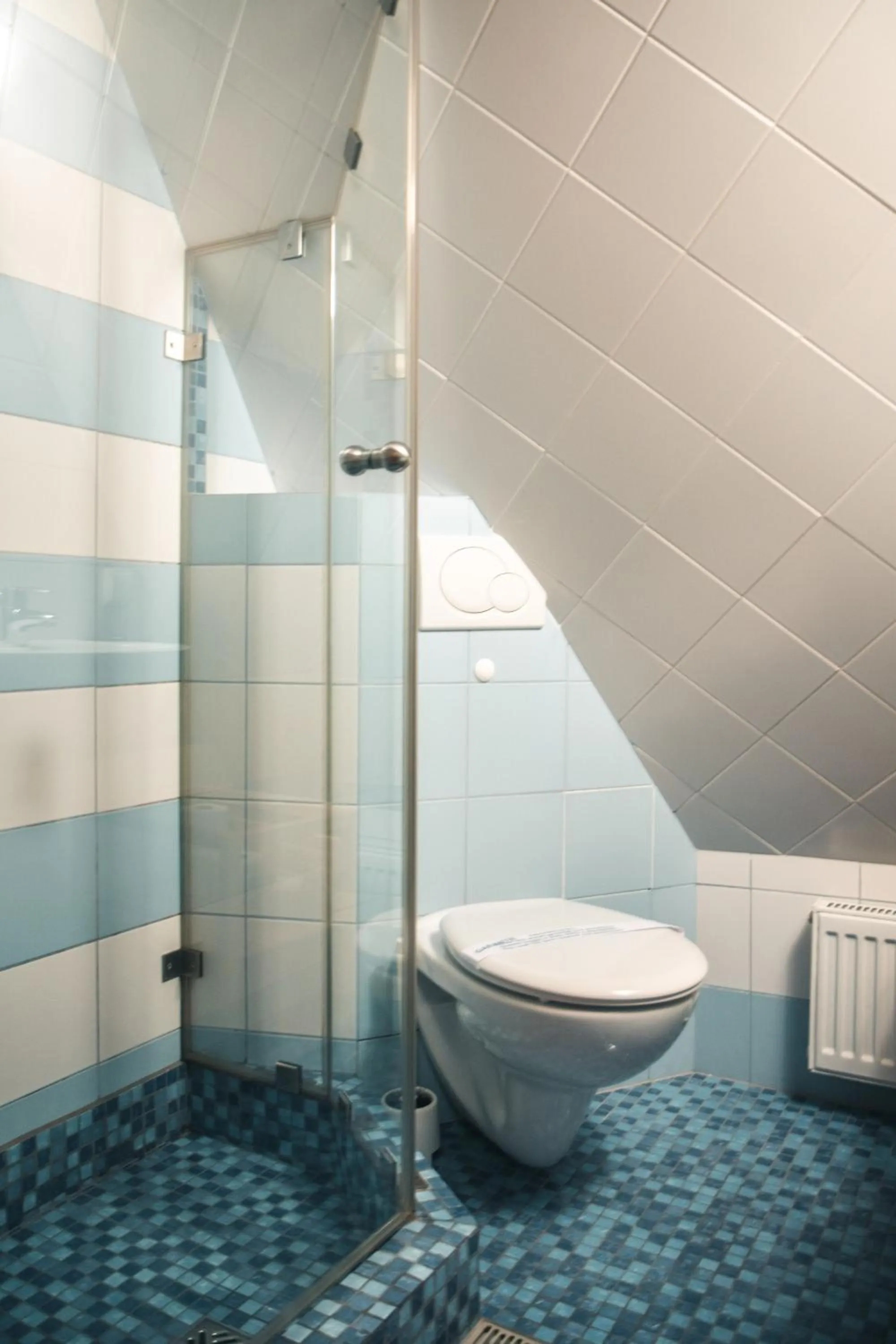 Shower in Apolonia Willa