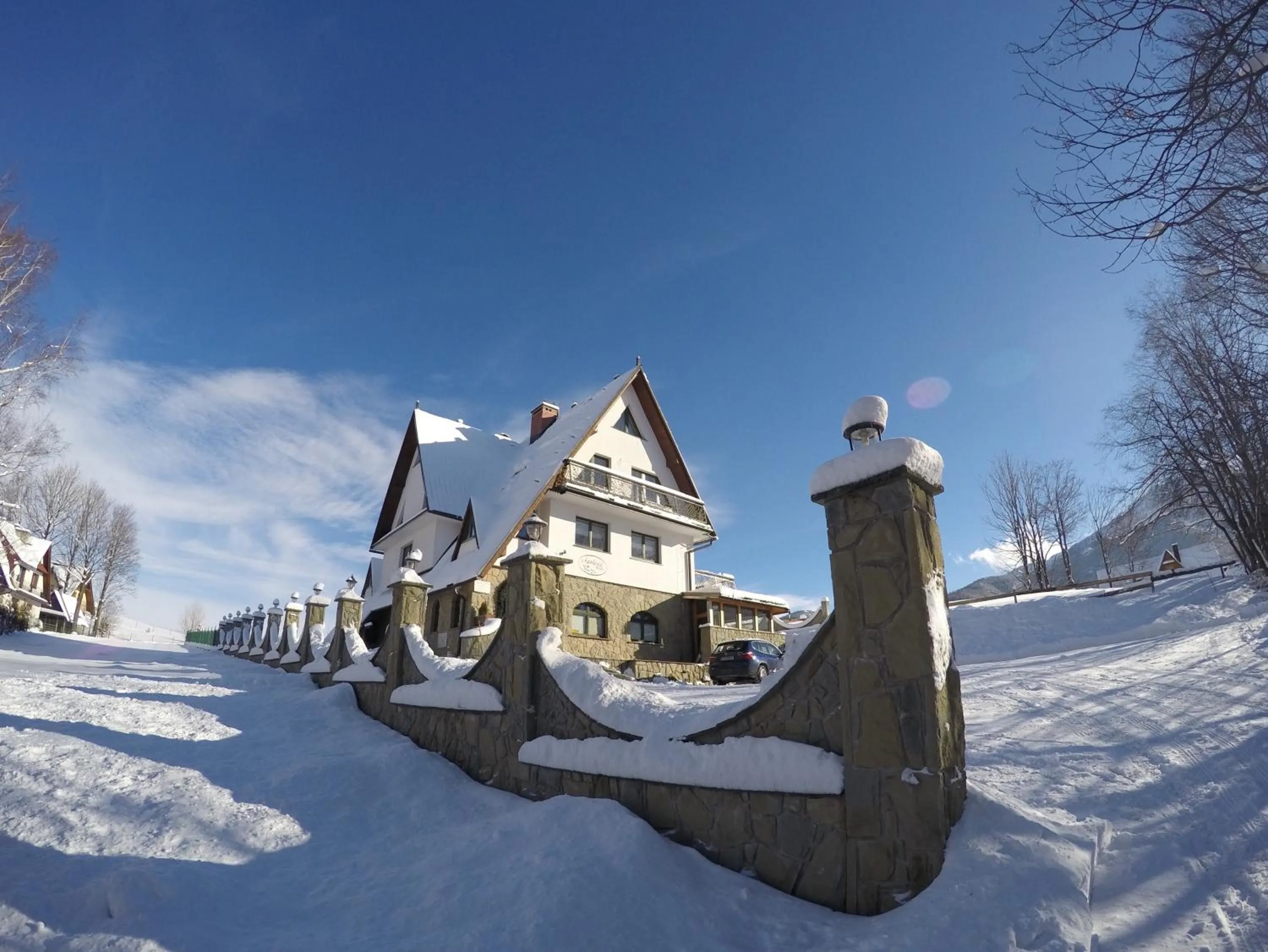 Garden in Apolonia Willa