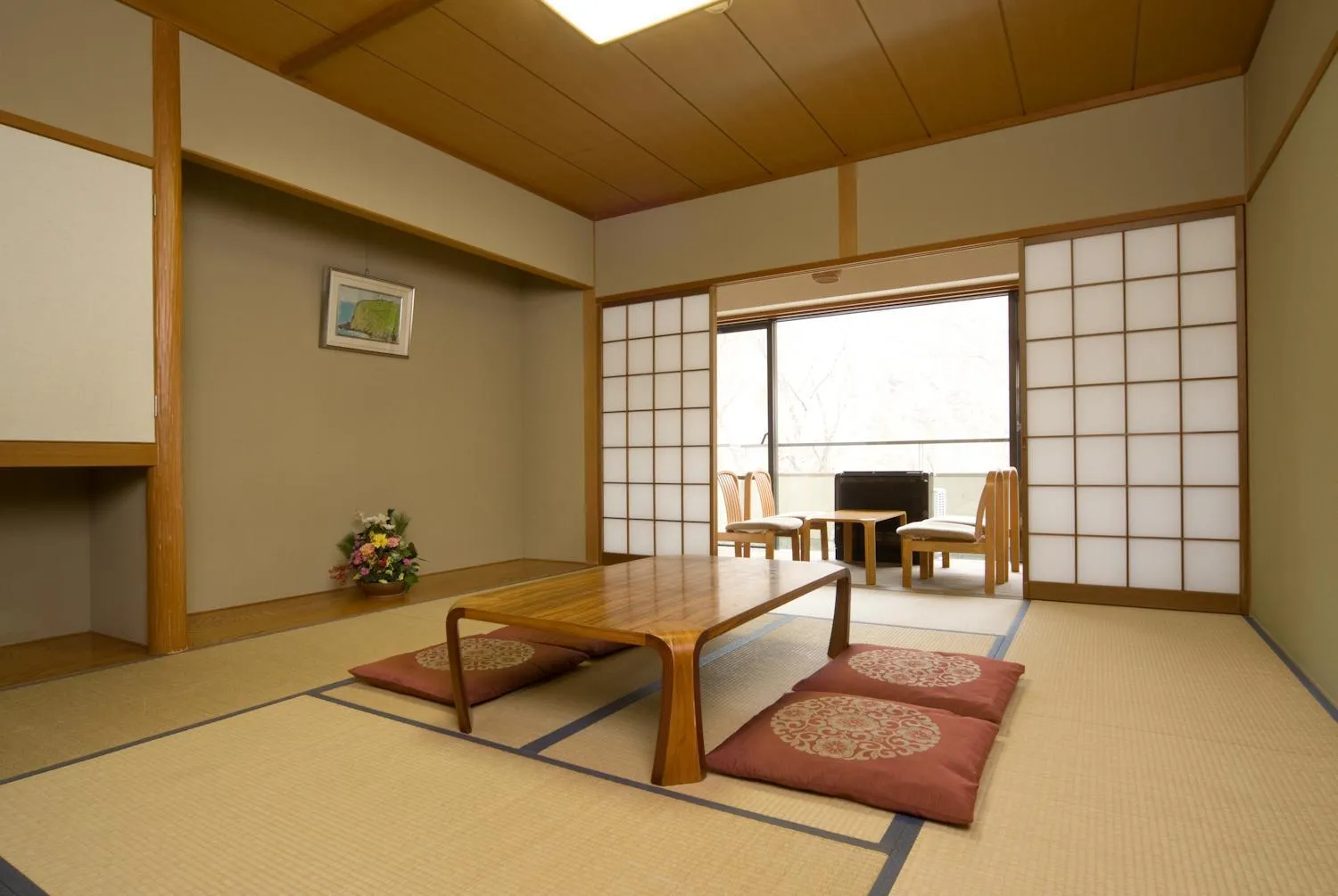 Photo of the whole room in Kasuga no Mori