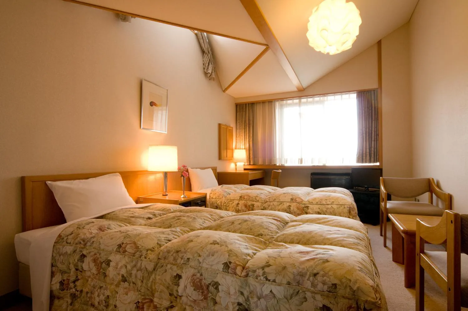 Photo of the whole room, Bed in Kasuga no Mori
