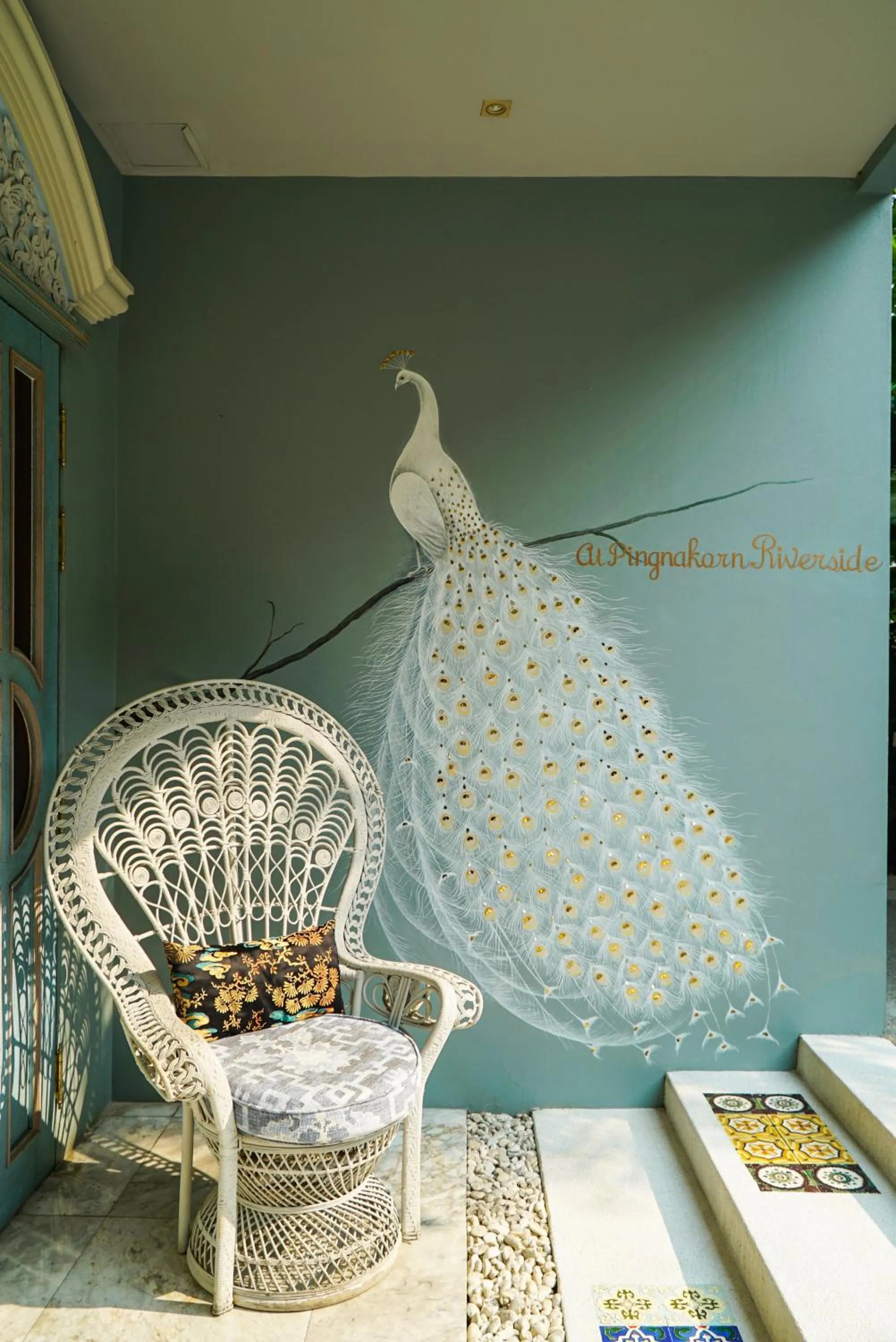 Logo/Certificate/Sign in At Pingnakorn Riverside