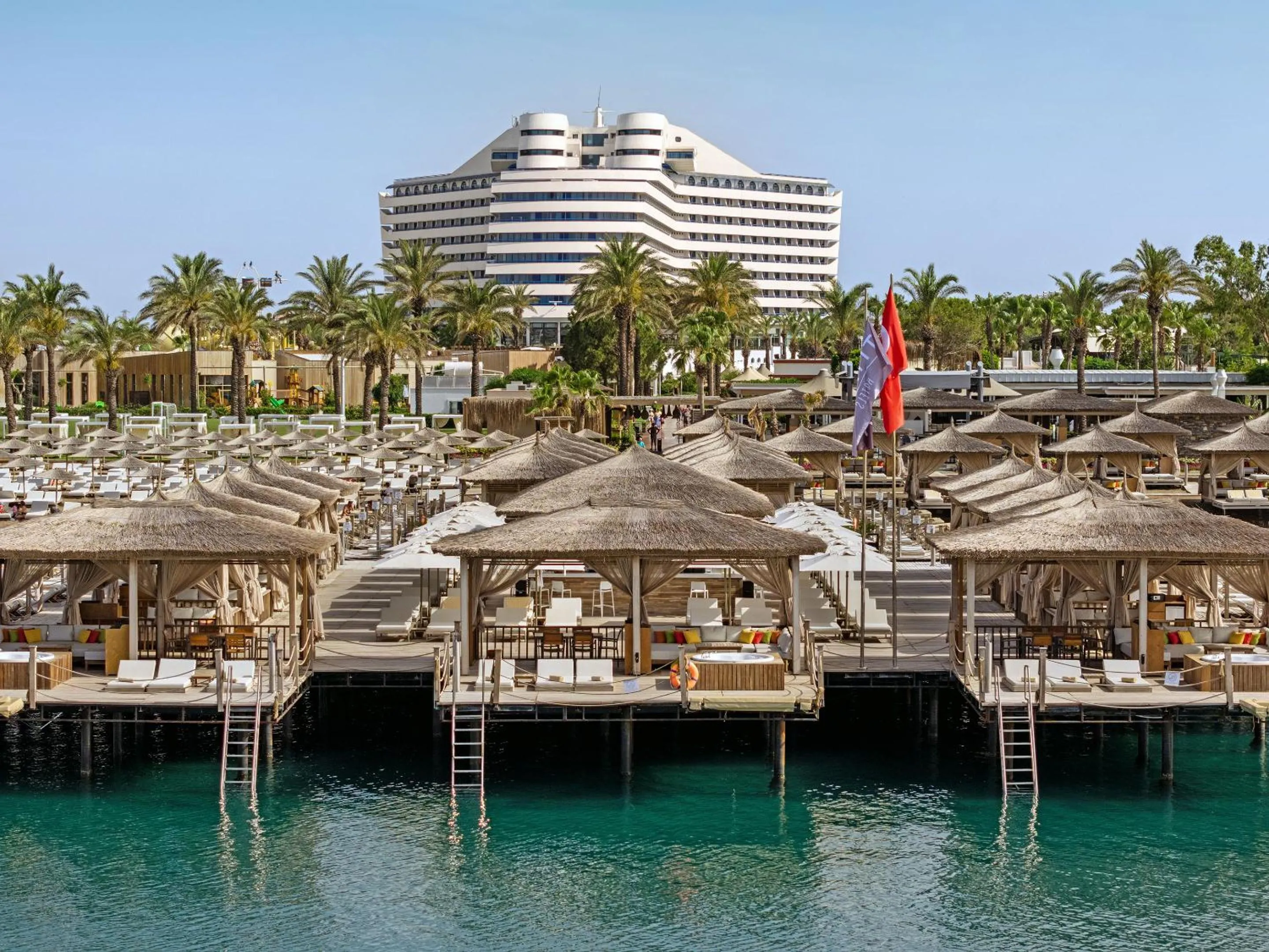 Beach in Titanic Deluxe Lara