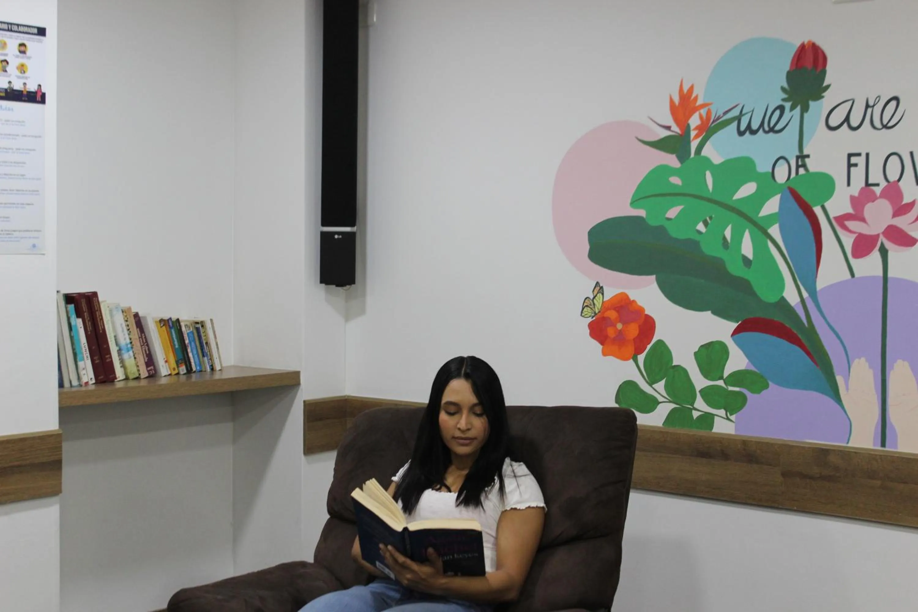 Seating area in Hotel Florencia Plaza