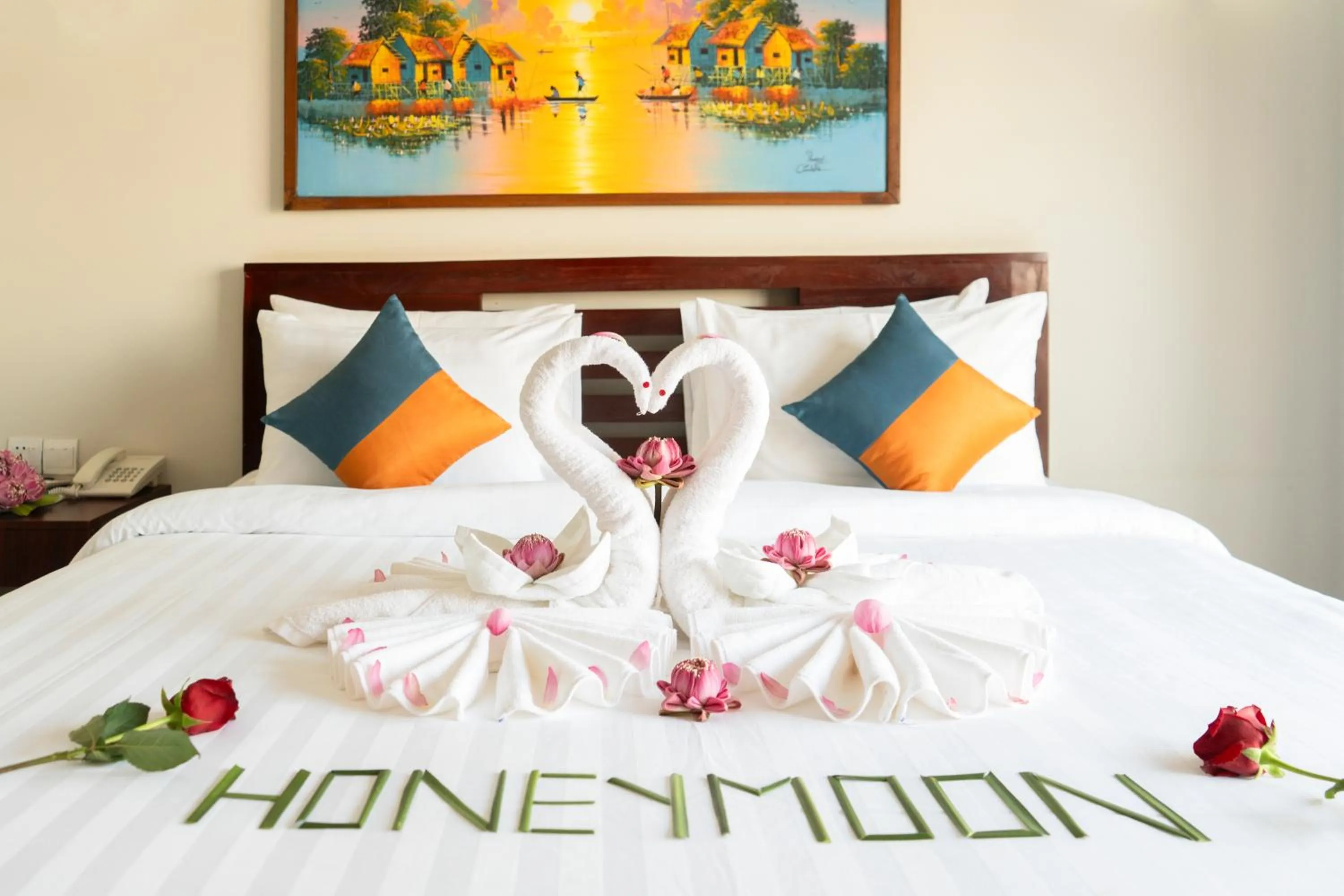 Guests, Bed in Ratana Angkor Hotel
