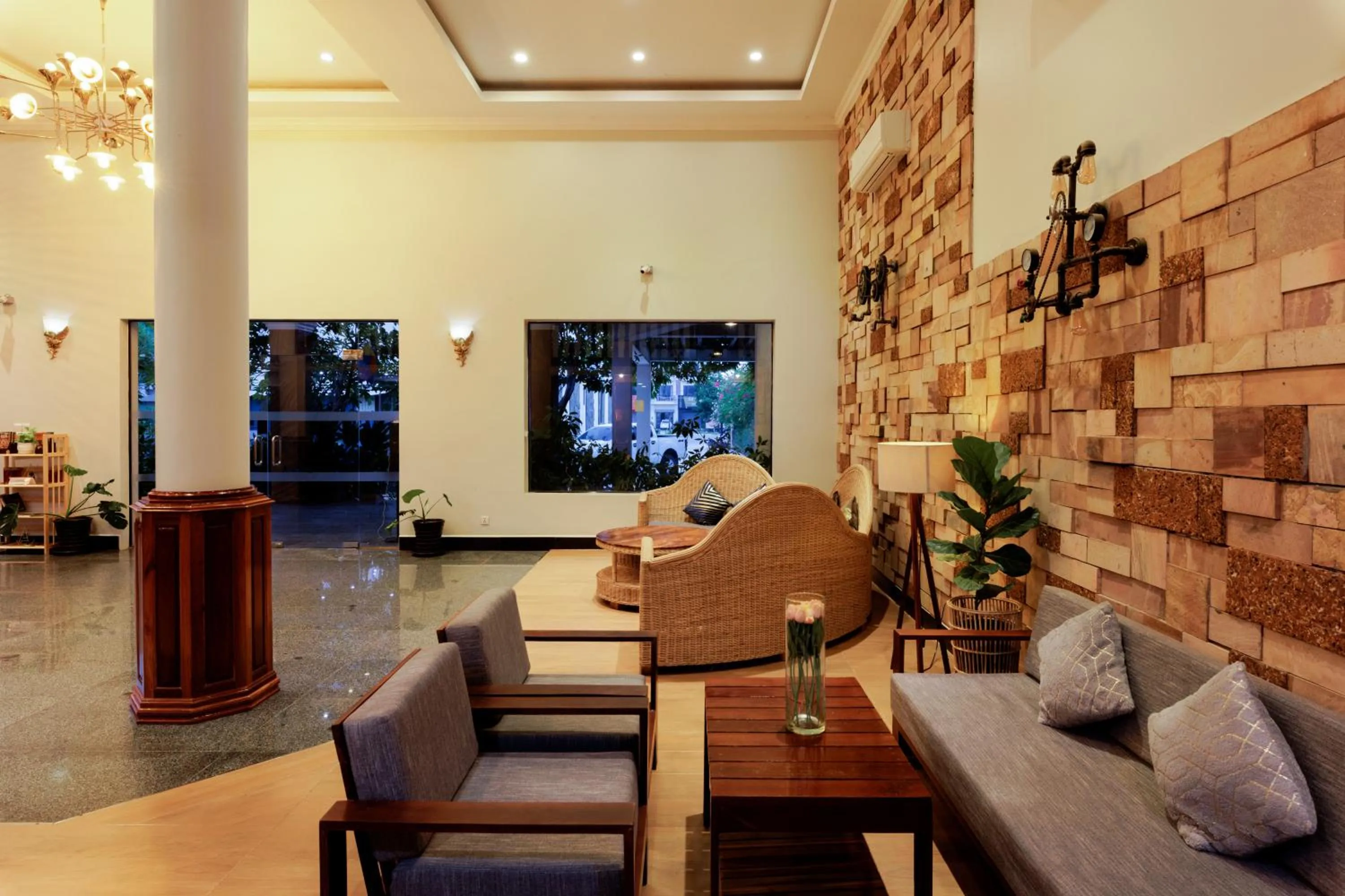 Seating area in Ratana Angkor Hotel