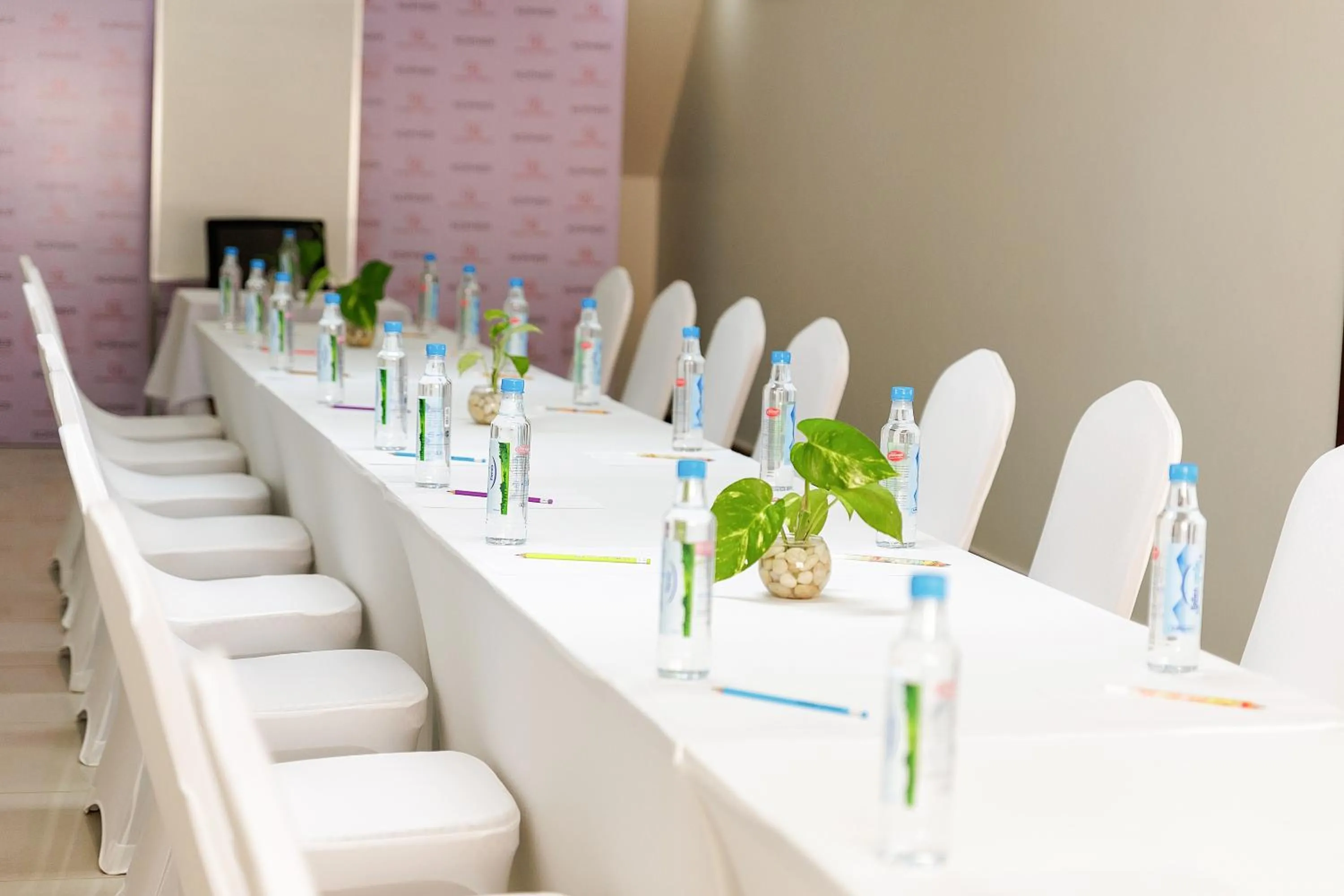 Meeting/conference room in Ratana Angkor Hotel