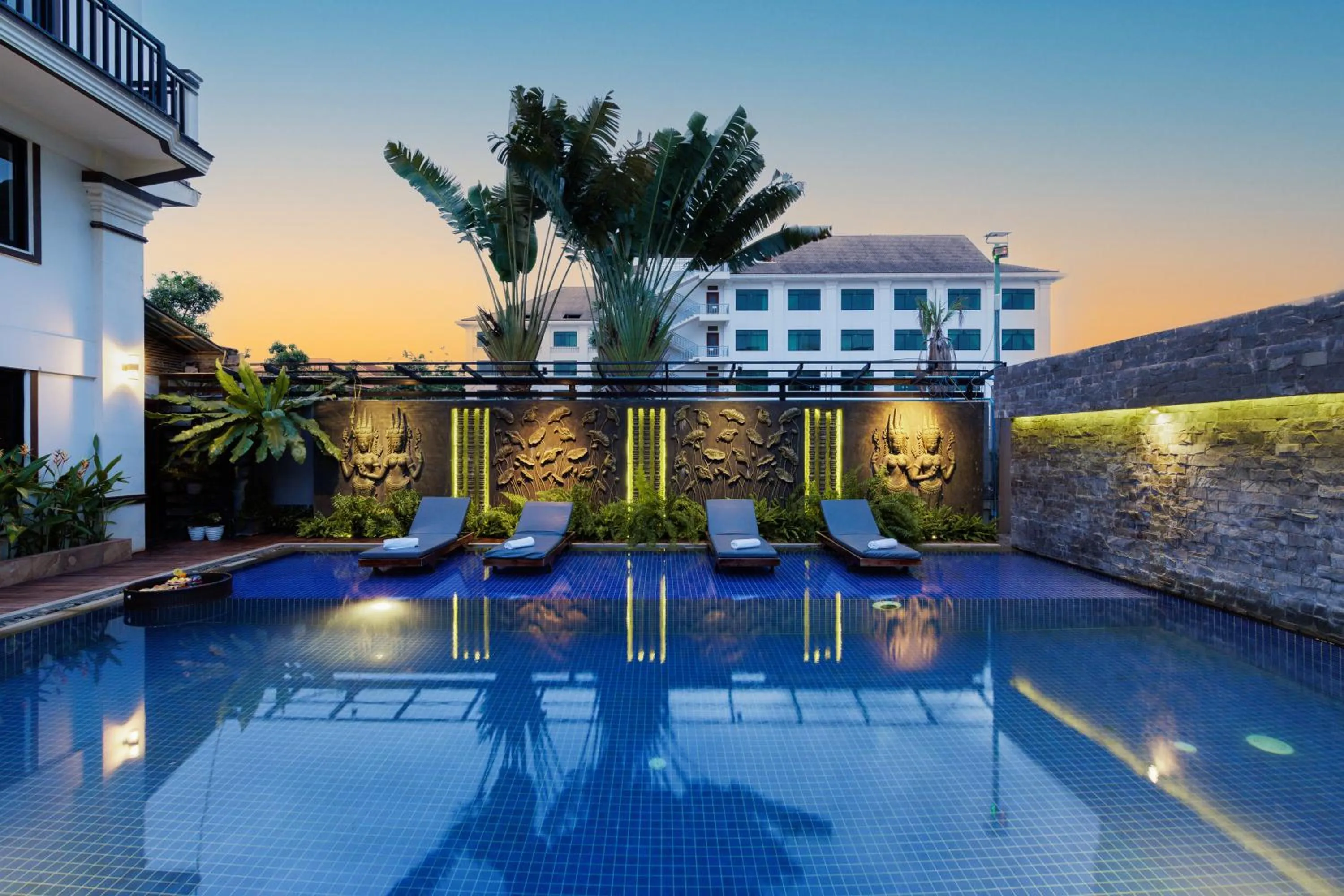 Pool view in Ratana Angkor Hotel