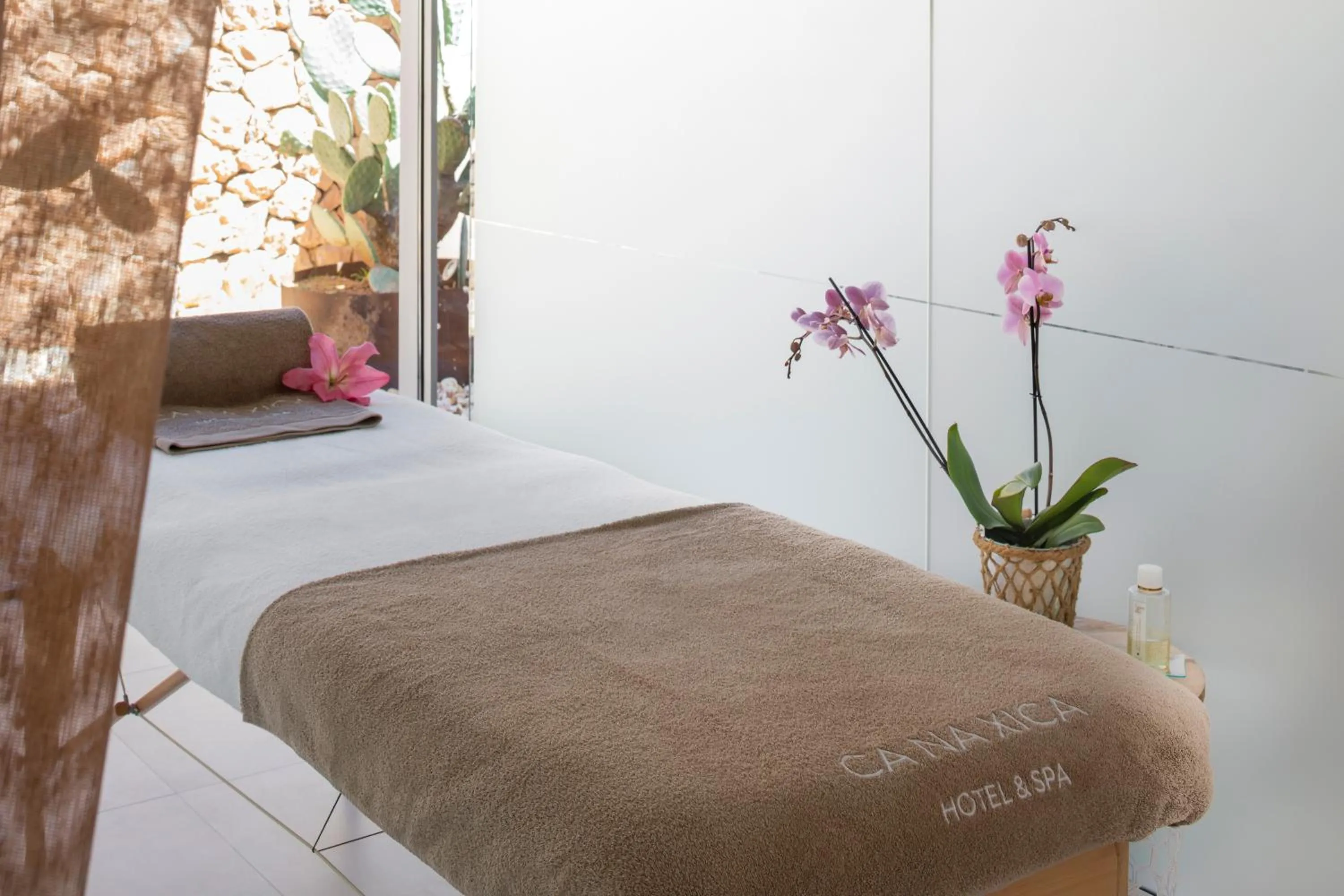 Massage in Ca Na Xica - Hotel & Spa