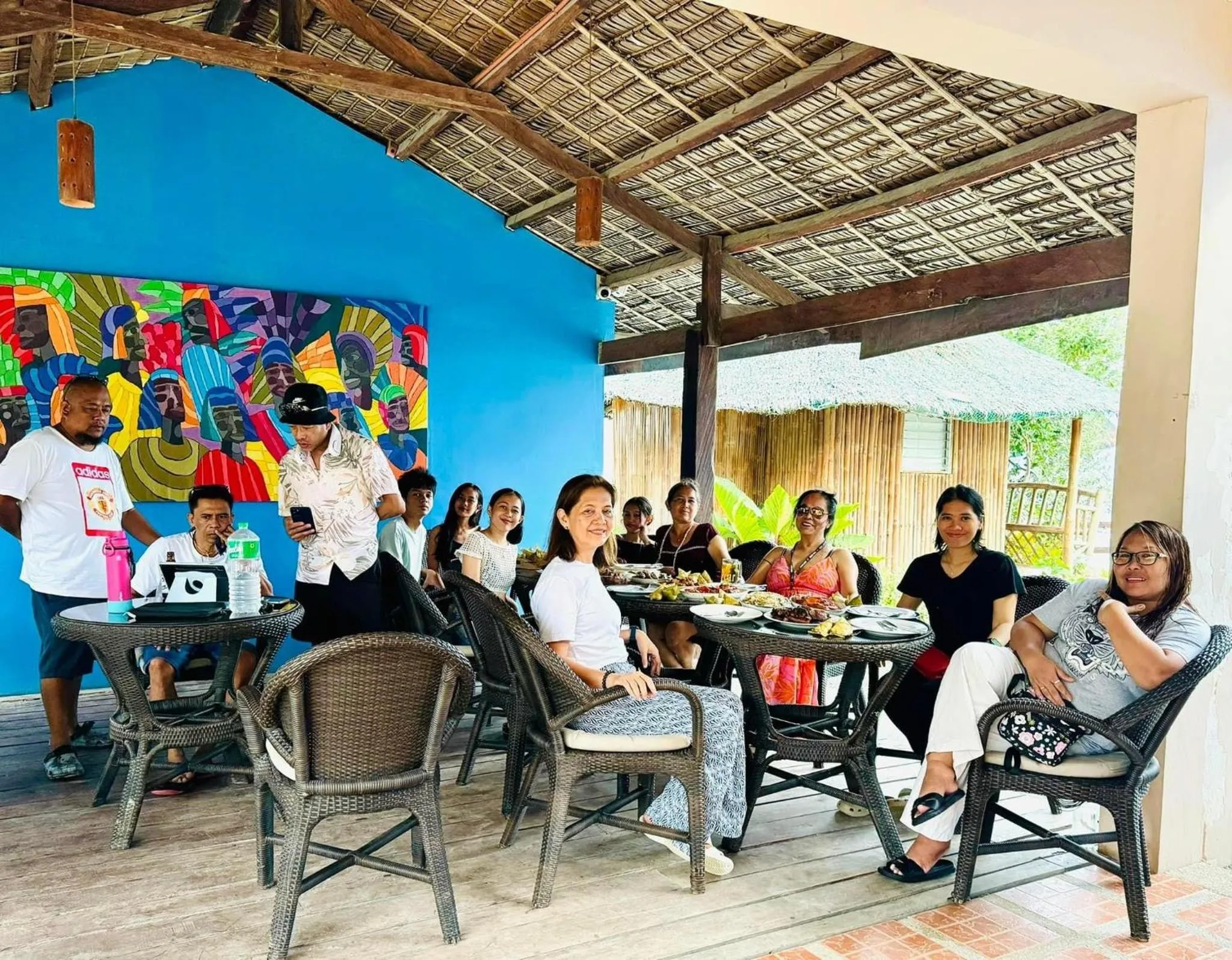 Pescador View - Beach Resort & Restaurant