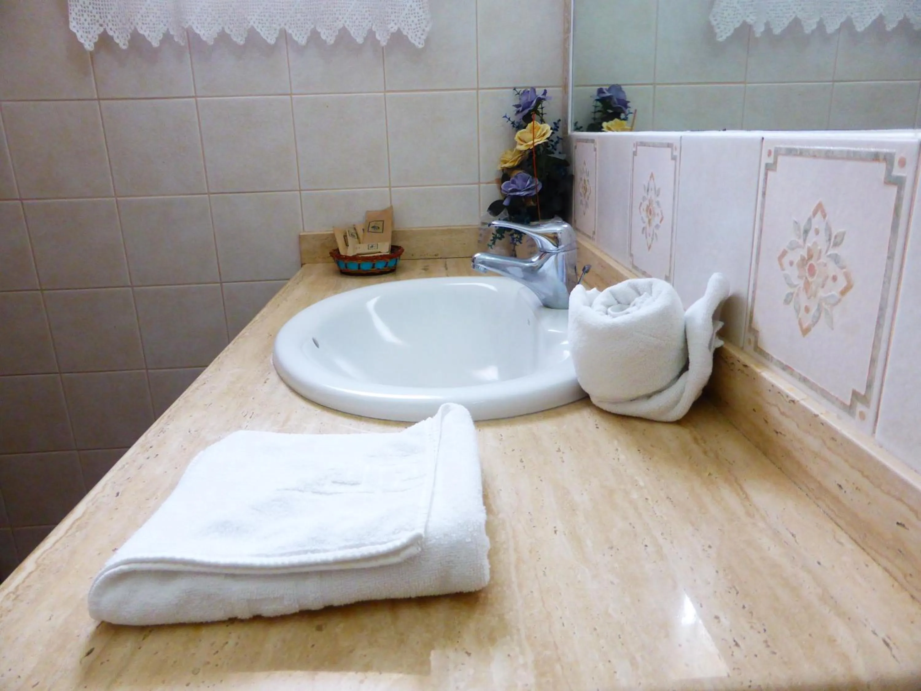 Bathroom in Hotel Rural El Navío - Adults Only