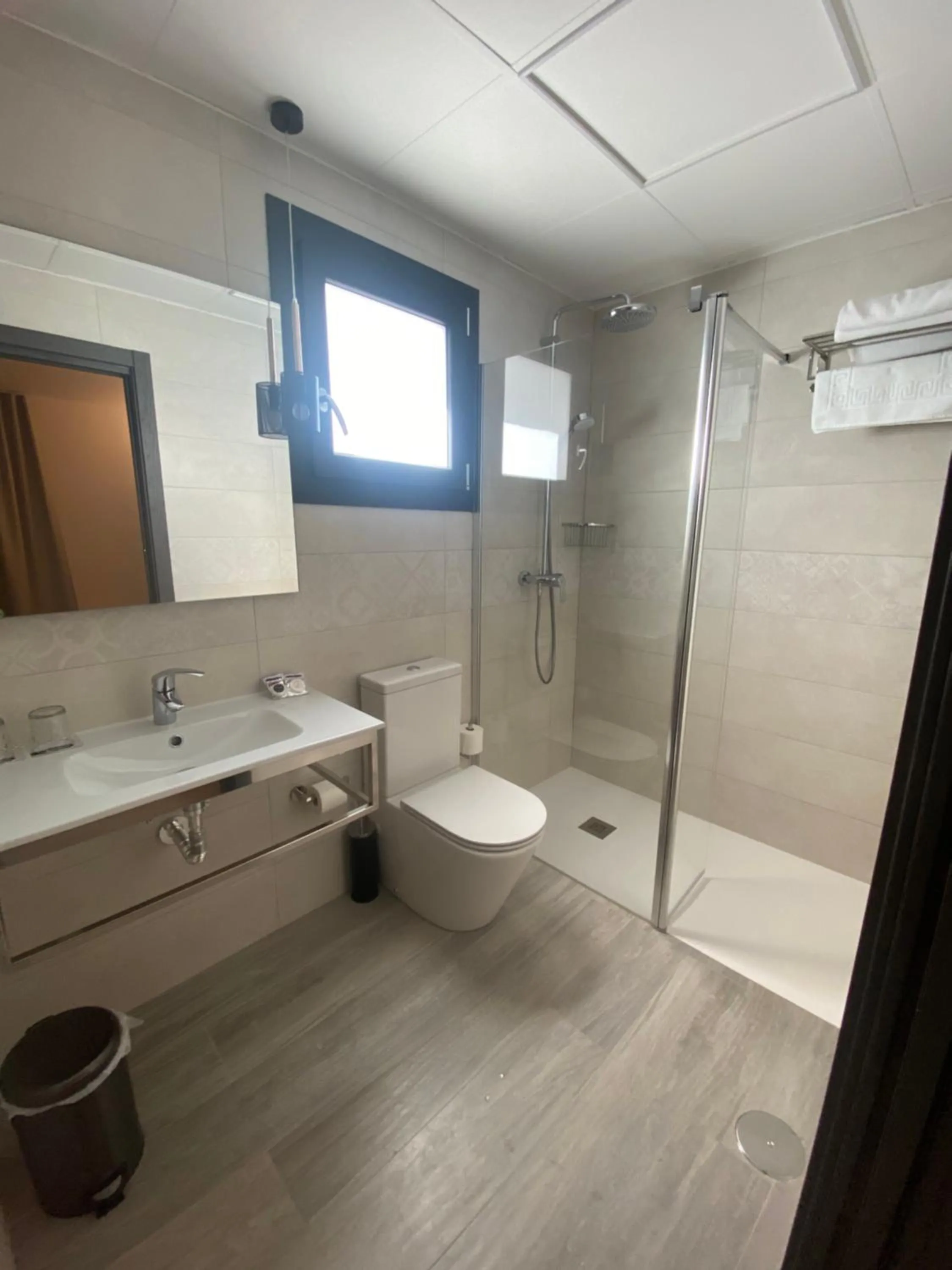 Hotel Lusitania, Centro Ciudad, Parking Privado