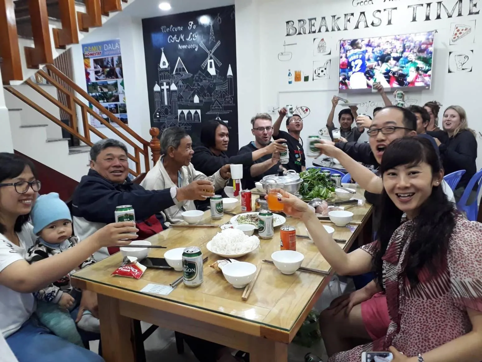 People in Cam Ly Homestay