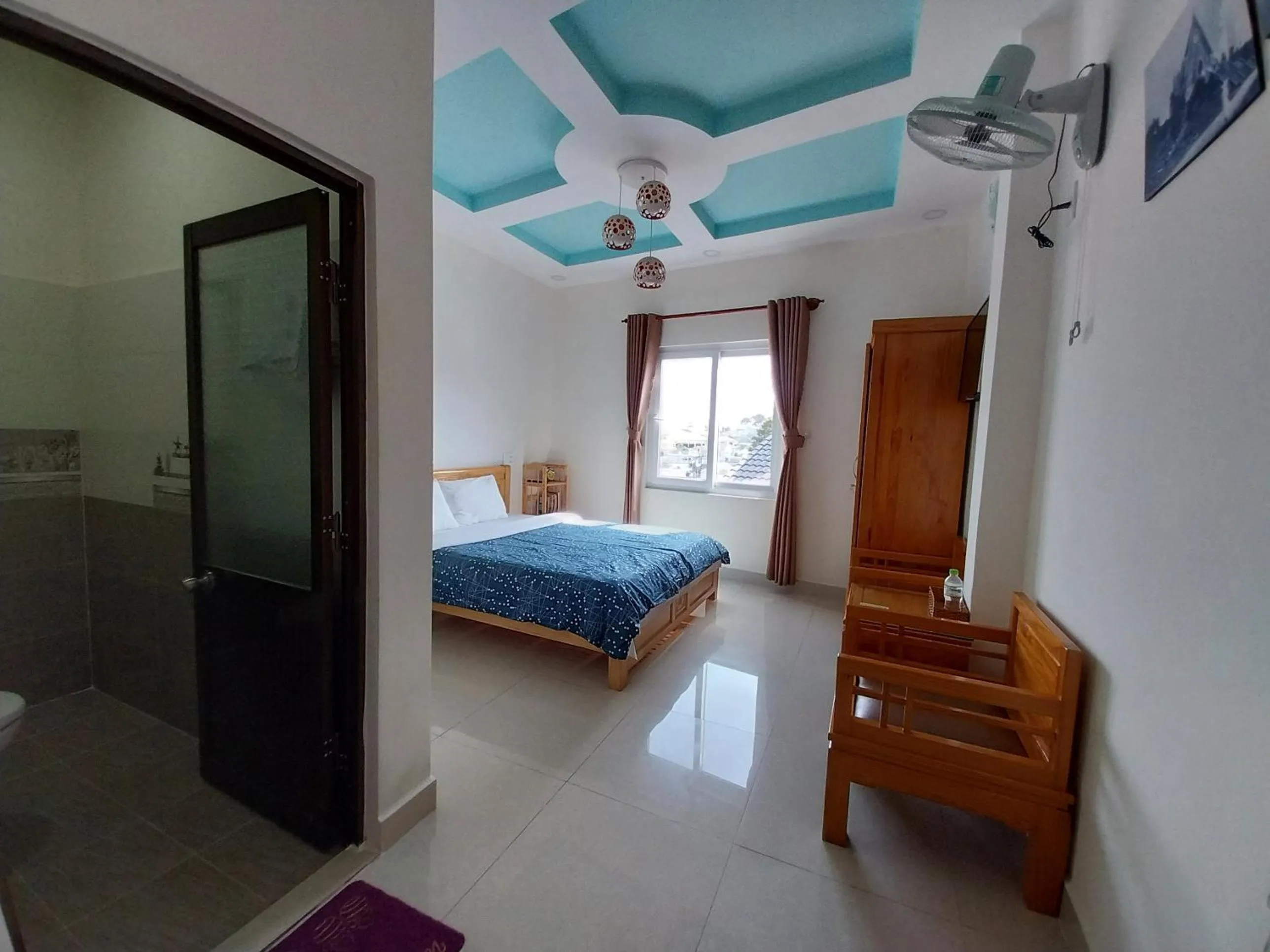 Bathroom, Bed in Cam Ly Homestay