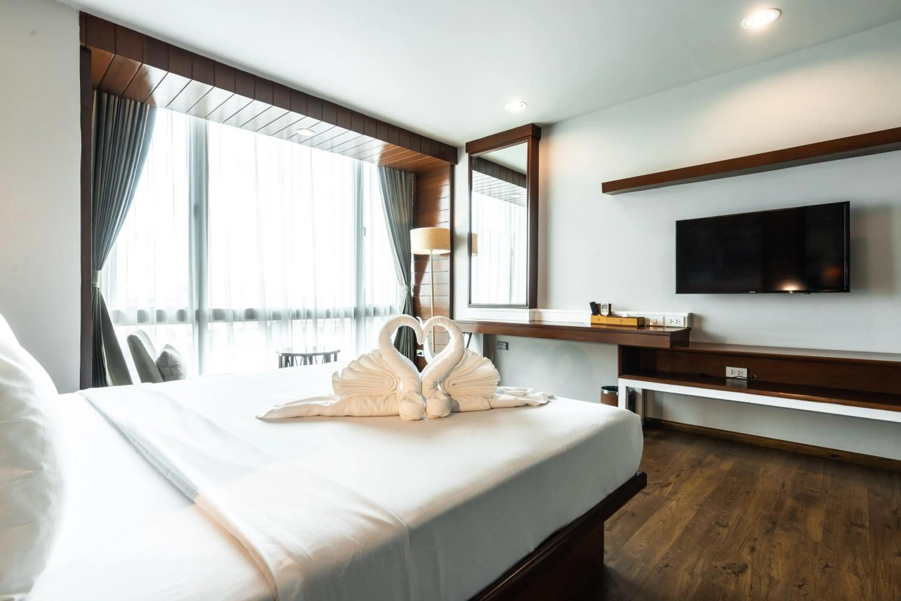 Bed in Grand Hotel Vientiane