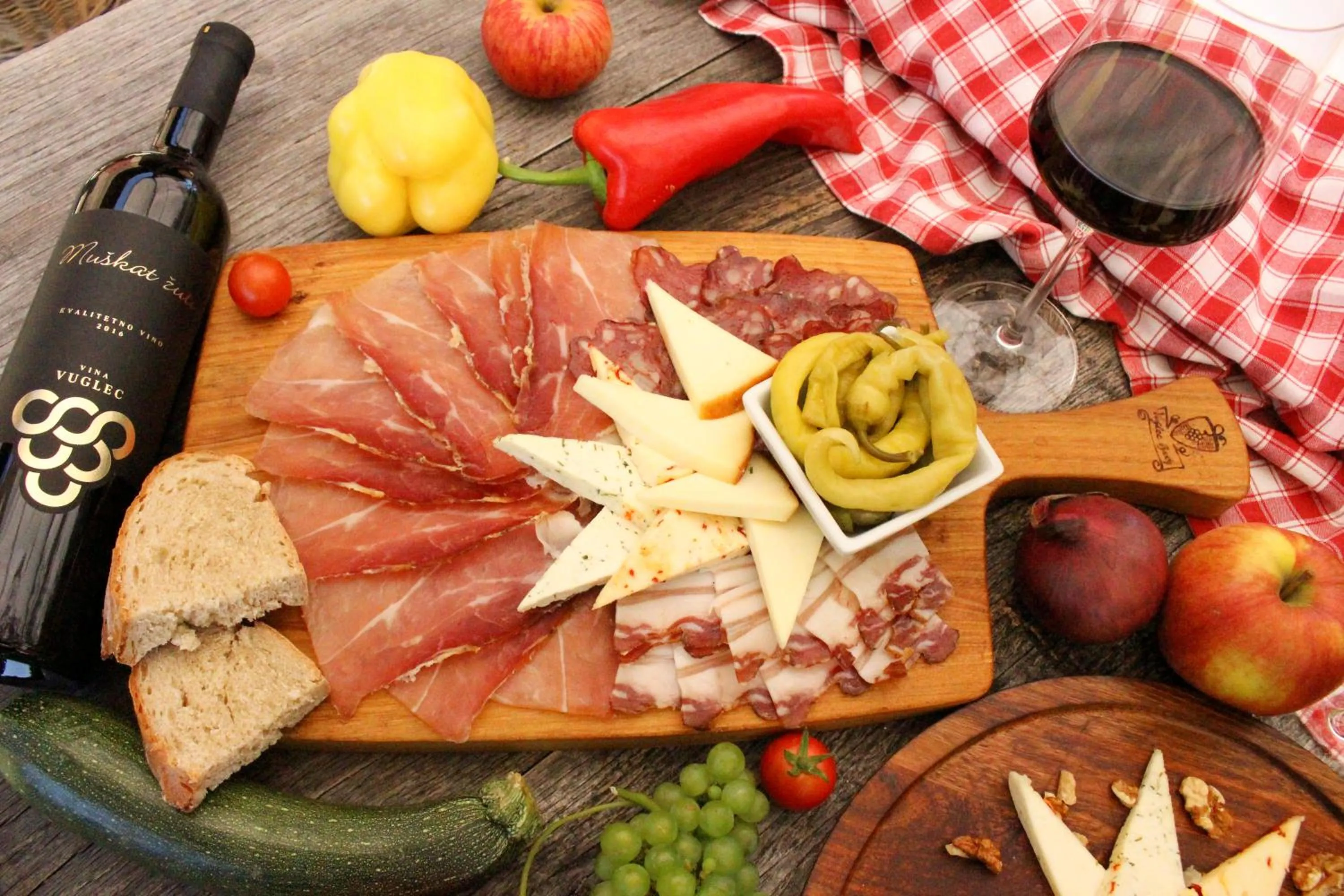 Food in Winery, Restaurant & Pension Vuglec Breg