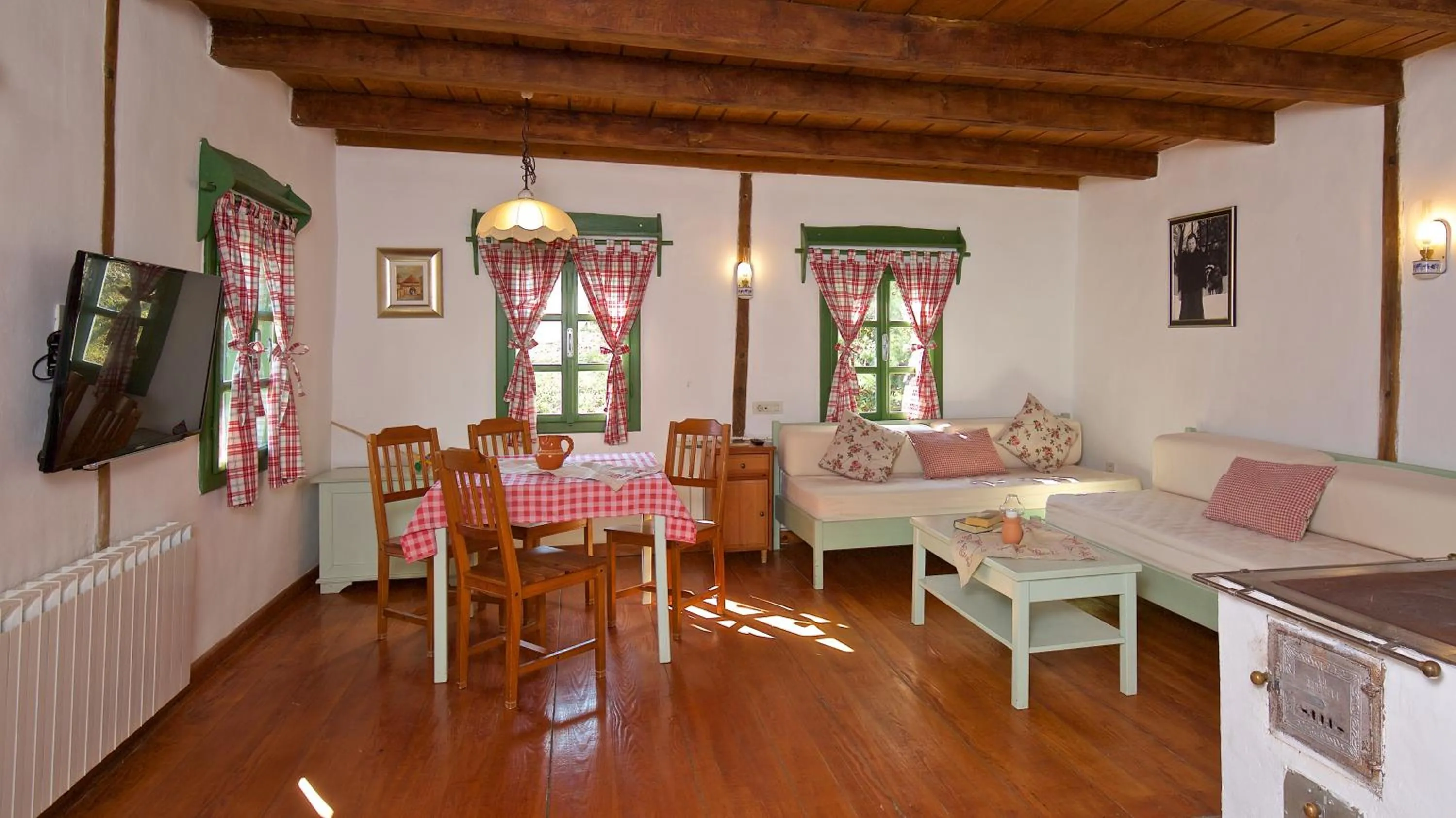 Living room in Winery, Restaurant & Pension Vuglec Breg