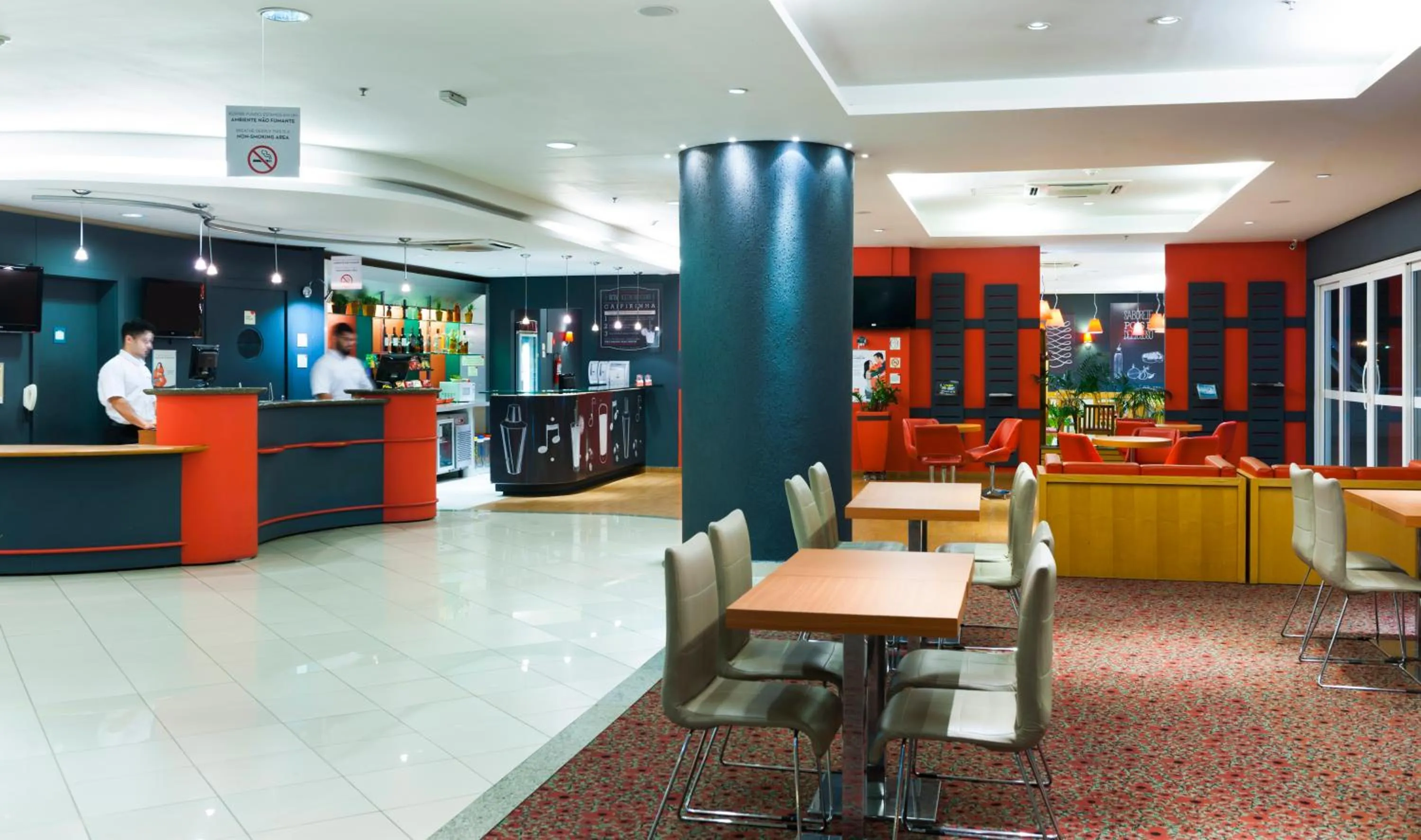 Restaurant/places to eat in ibis Uberlandia