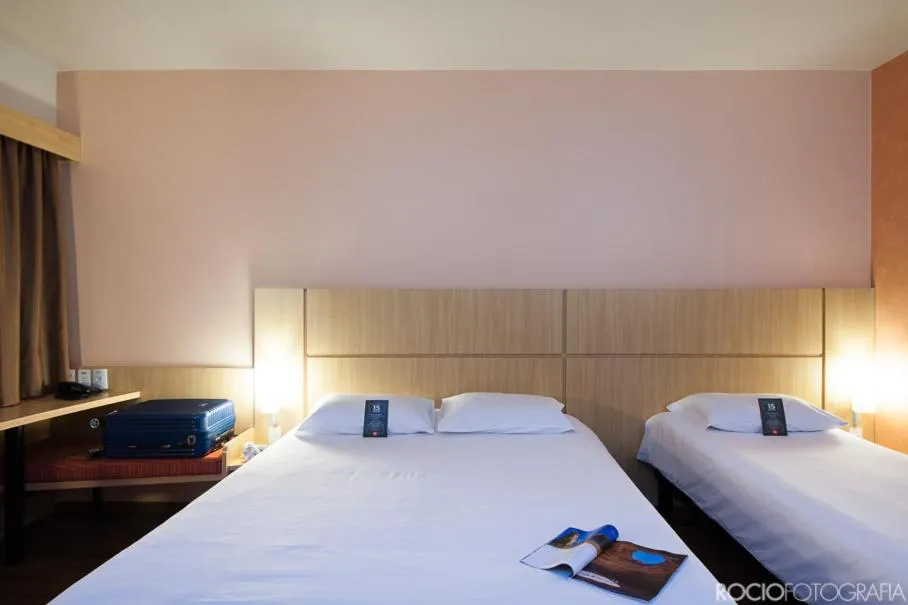 Bedroom, Bed in ibis Uberlandia