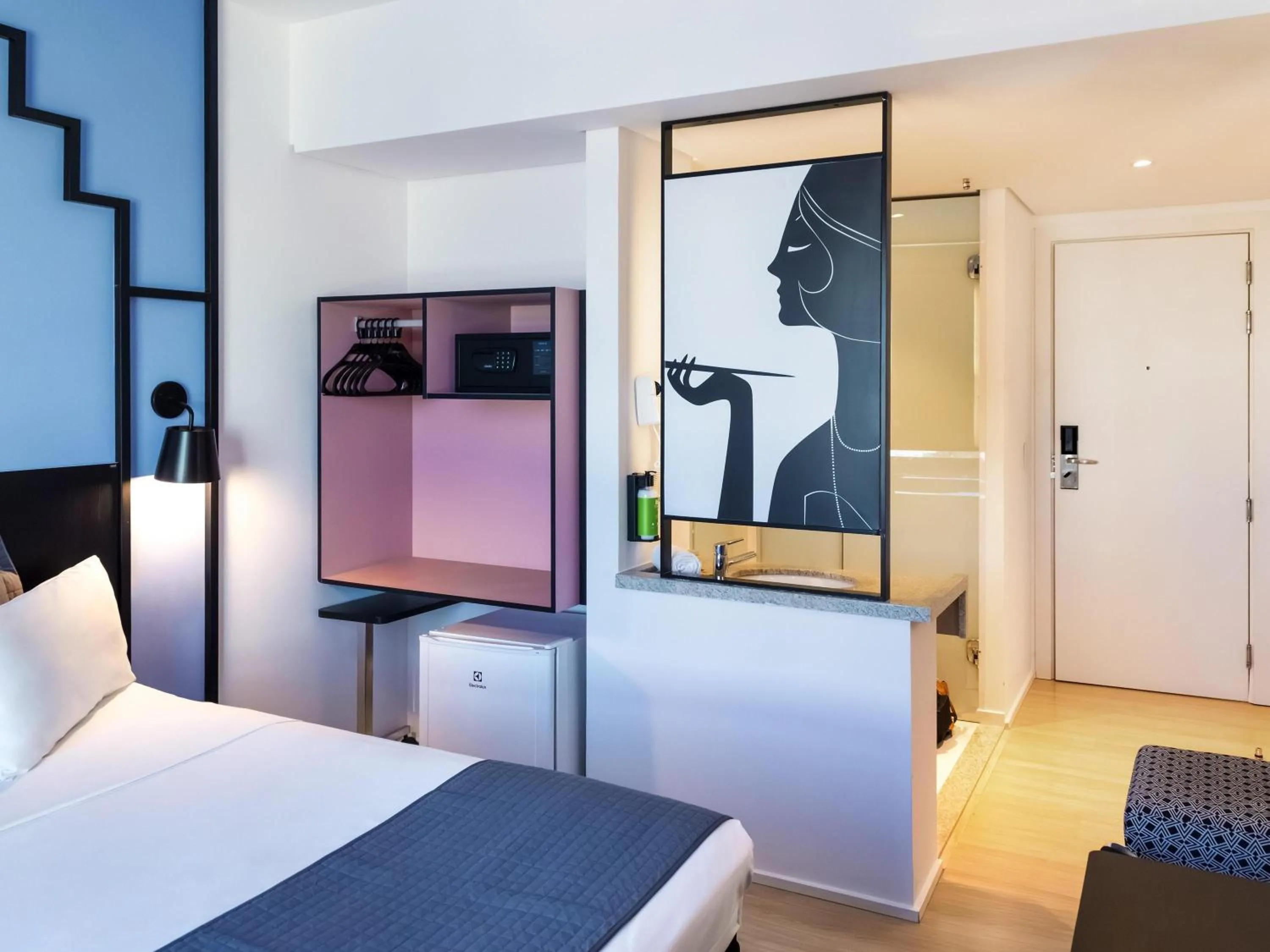 Bedroom, Bed in ibis Styles Goiania Marista