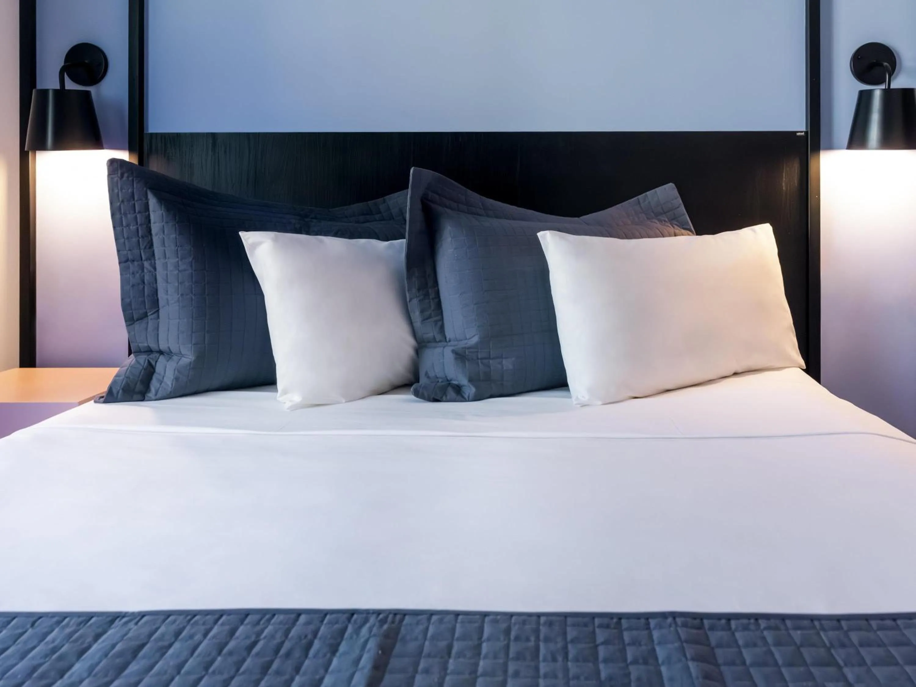 Bedroom, Bed in ibis Styles Goiania Marista