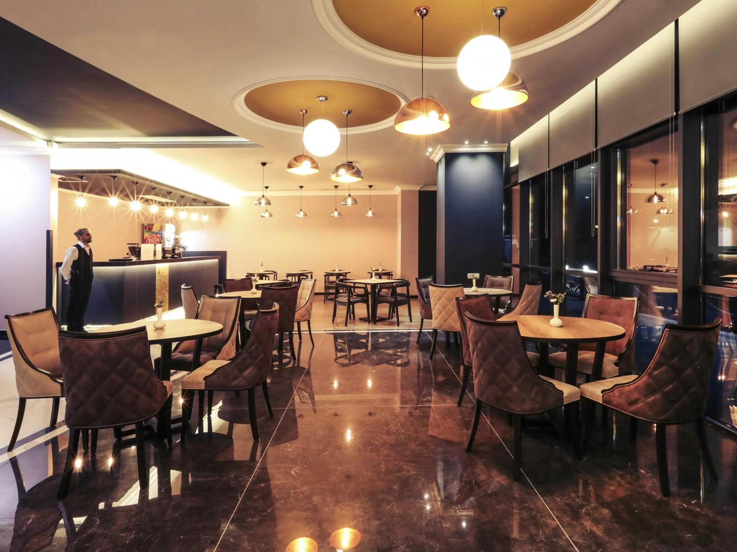 Lounge or bar in Mercure Tetovo