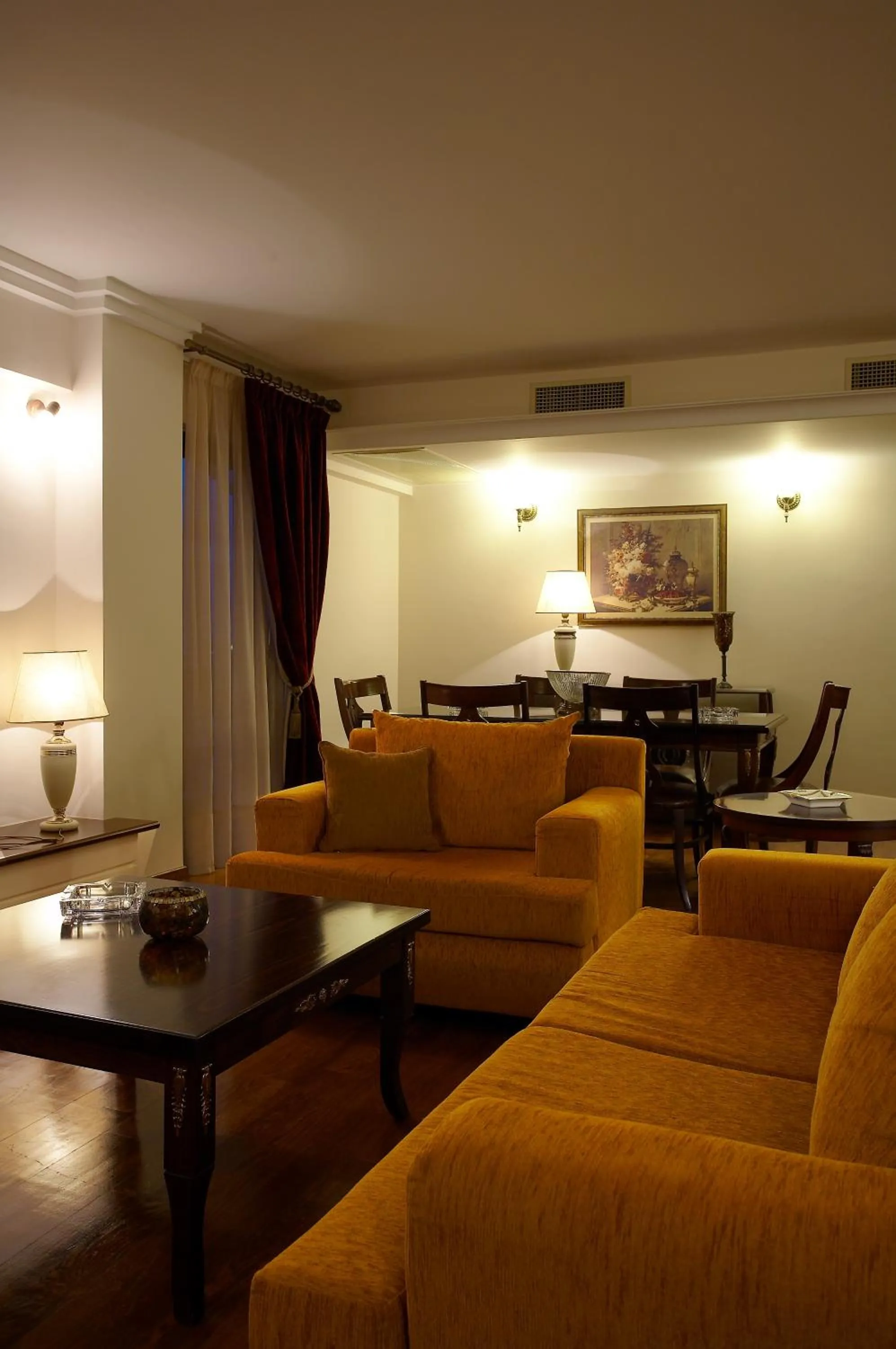 Living room in Aeton Melathron Hotel