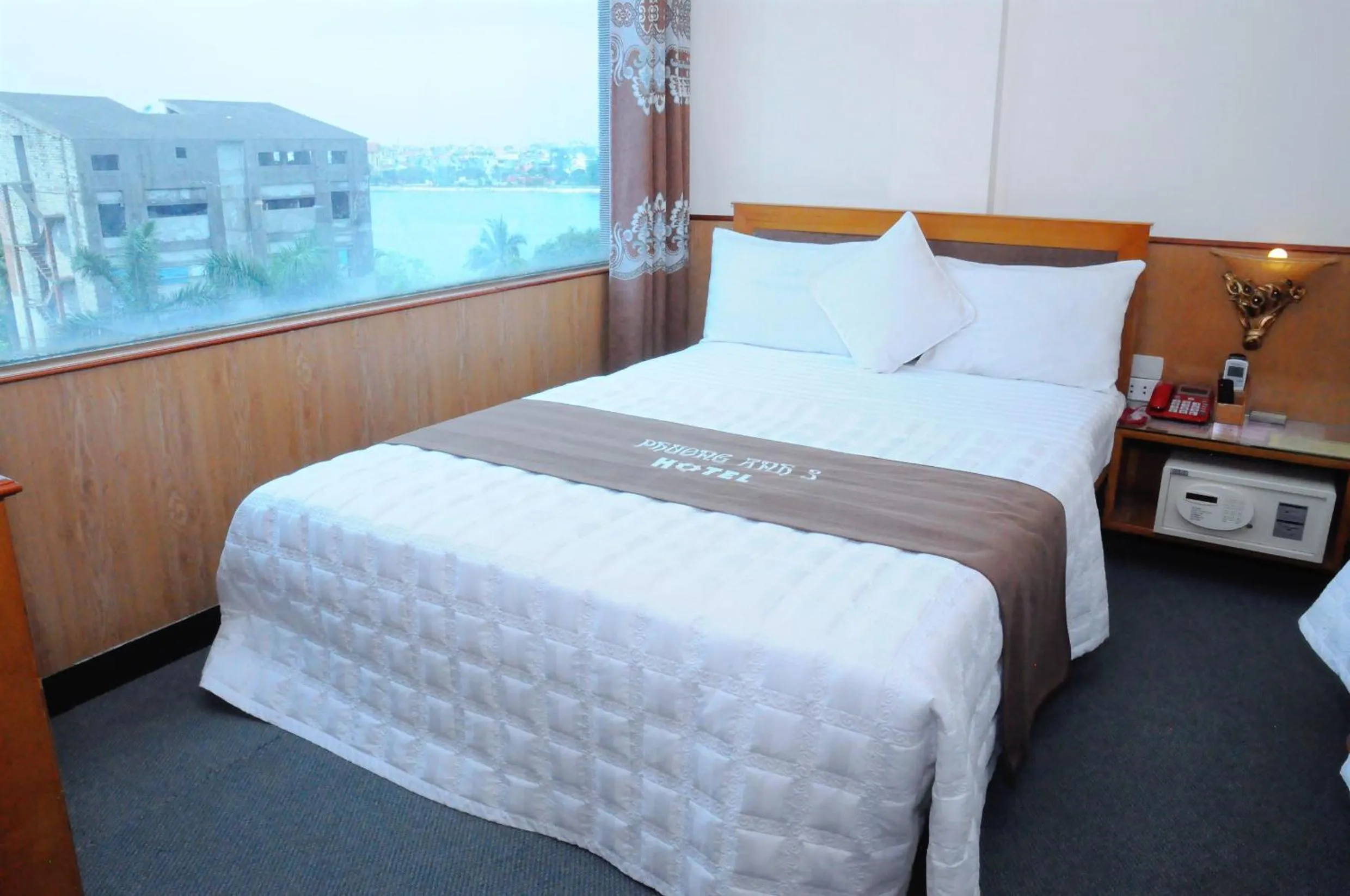 Bed in Phuong Anh 3 Hotel