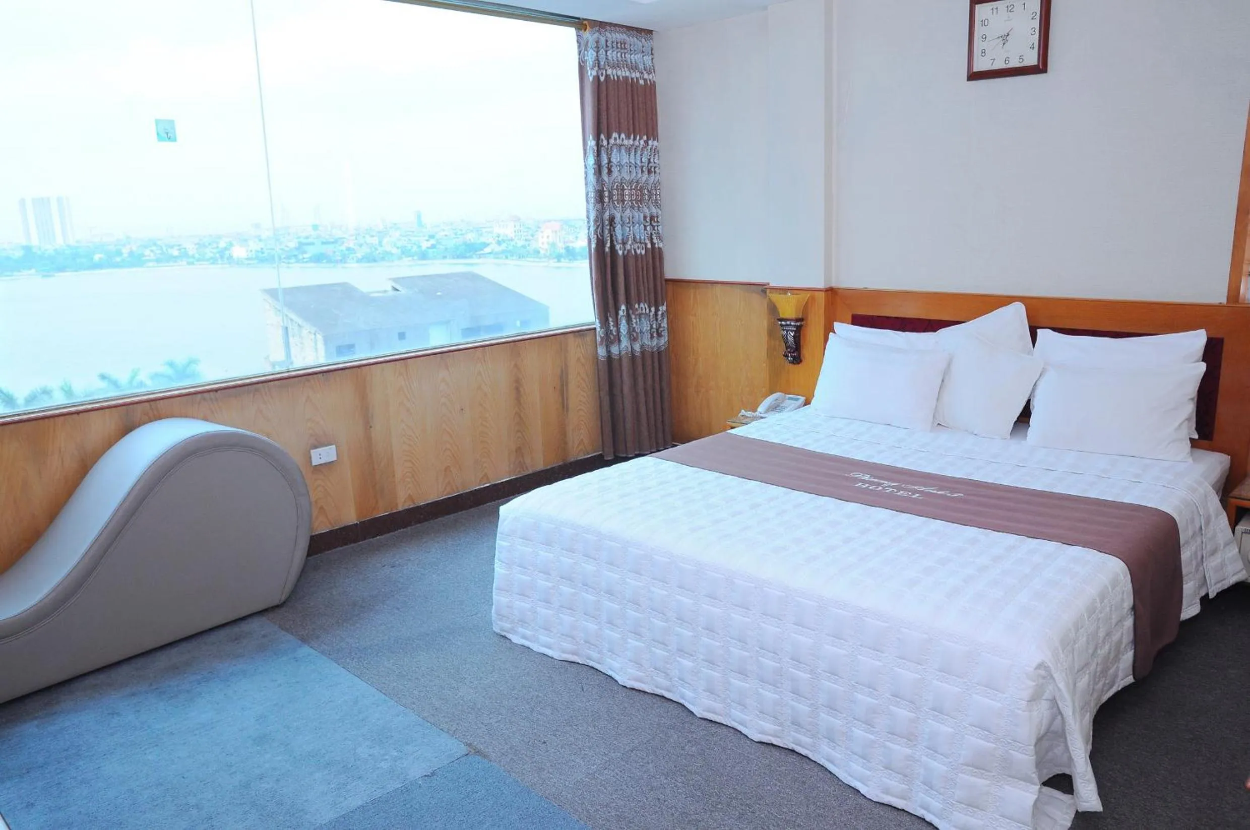 Bed in Phuong Anh 3 Hotel