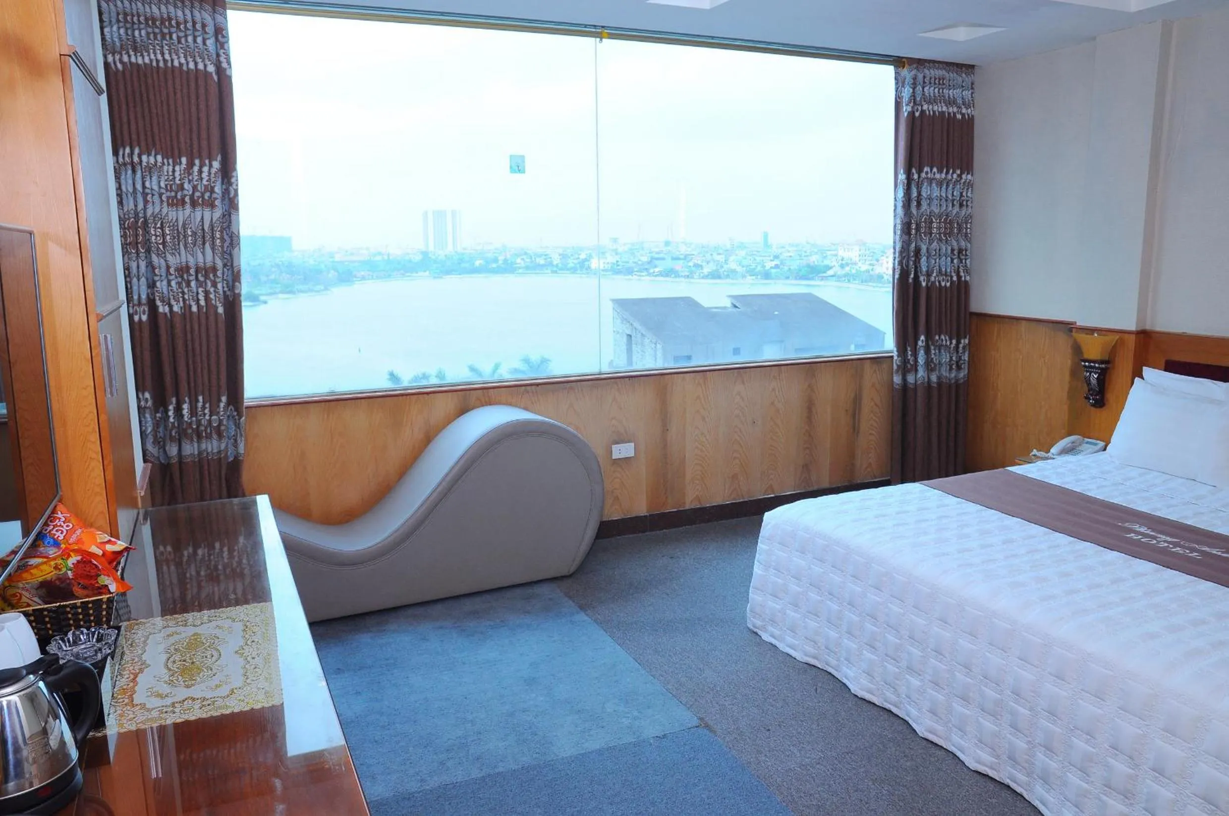 Bed in Phuong Anh 3 Hotel