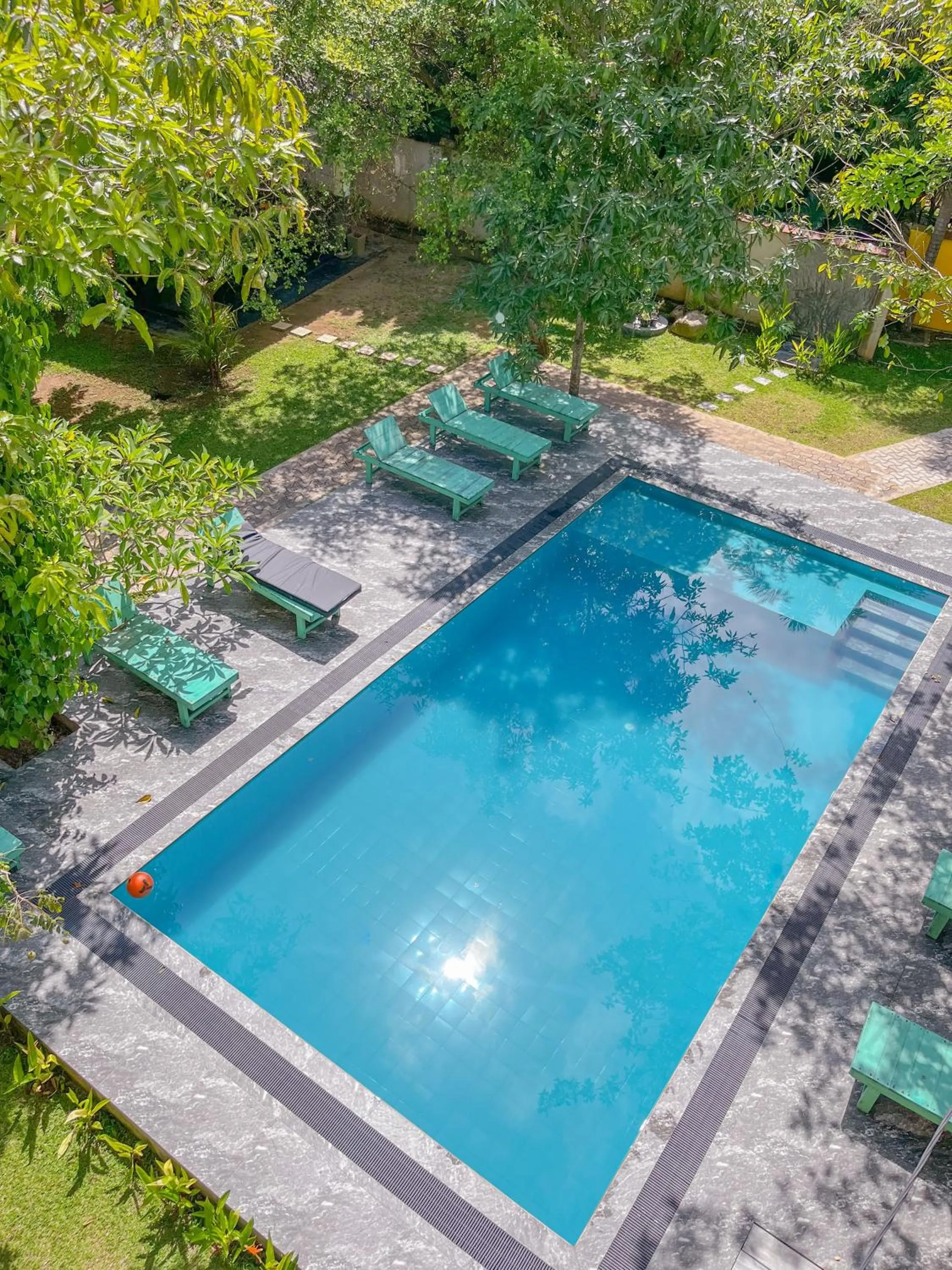 Garden in Easy Living