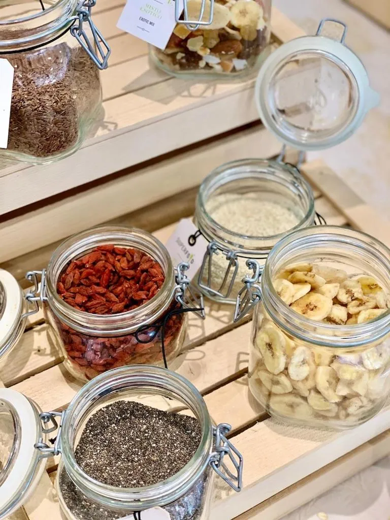 Buffet breakfast in Hotel Brescia