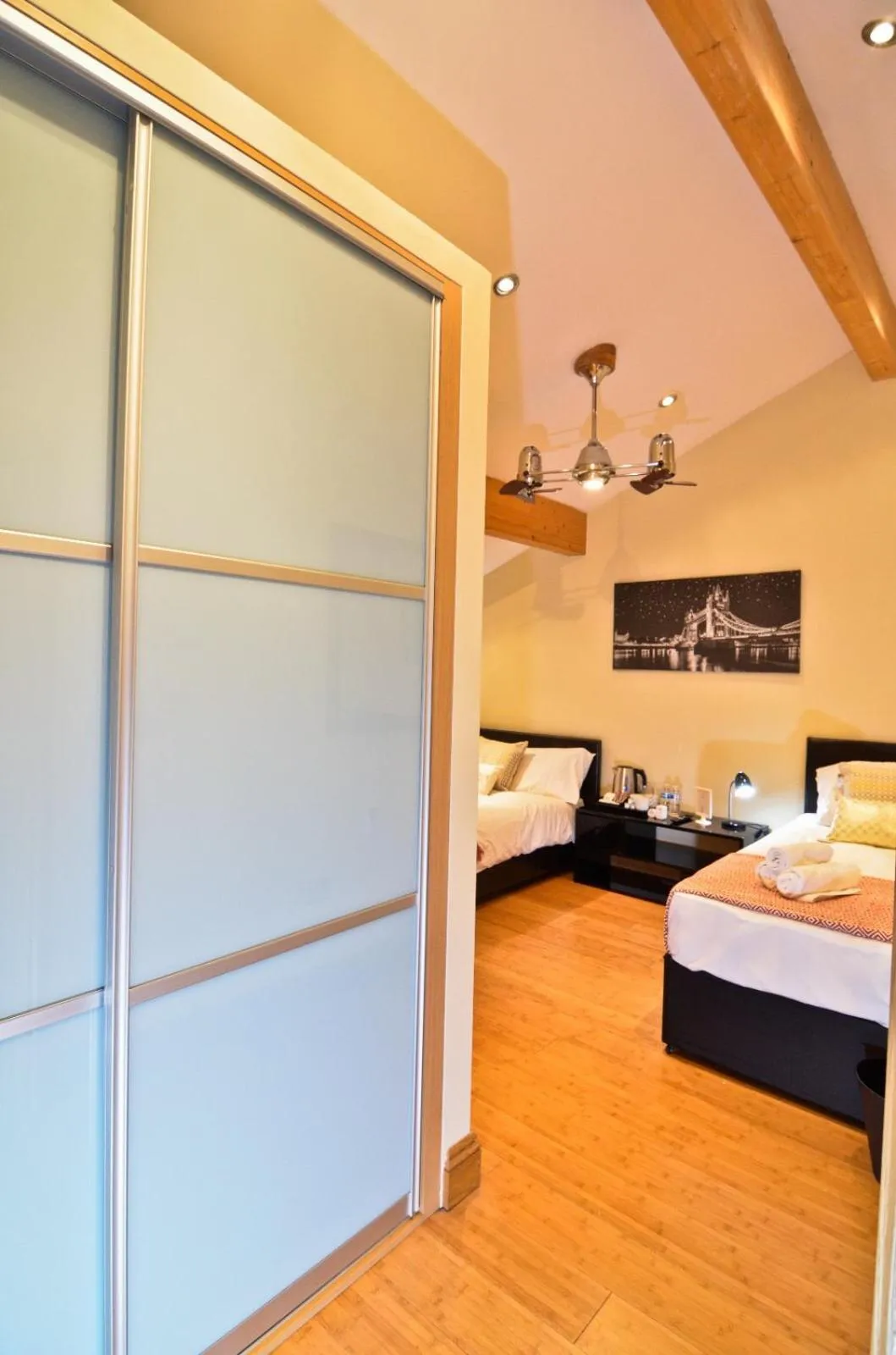 Bed in Thames View House Surrey Quays