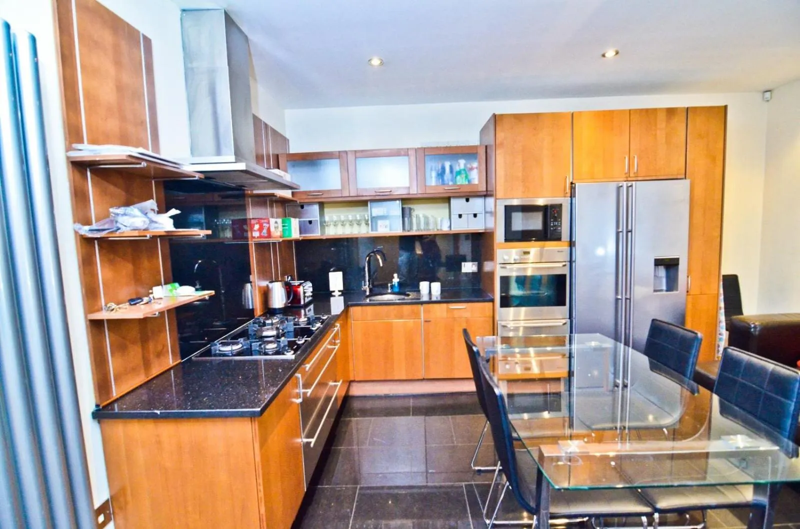 Kitchen or kitchenette in Thames View House Surrey Quays