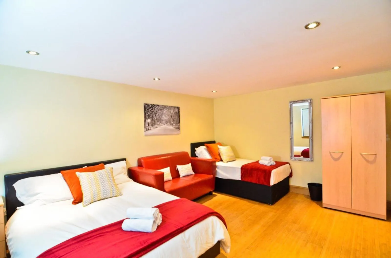 Bed in Thames View House Surrey Quays