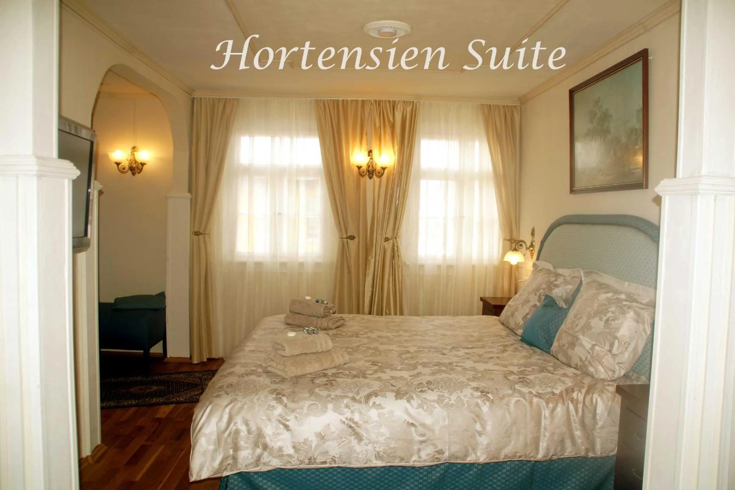 Photo of the whole room, Bed in Hotel Adler