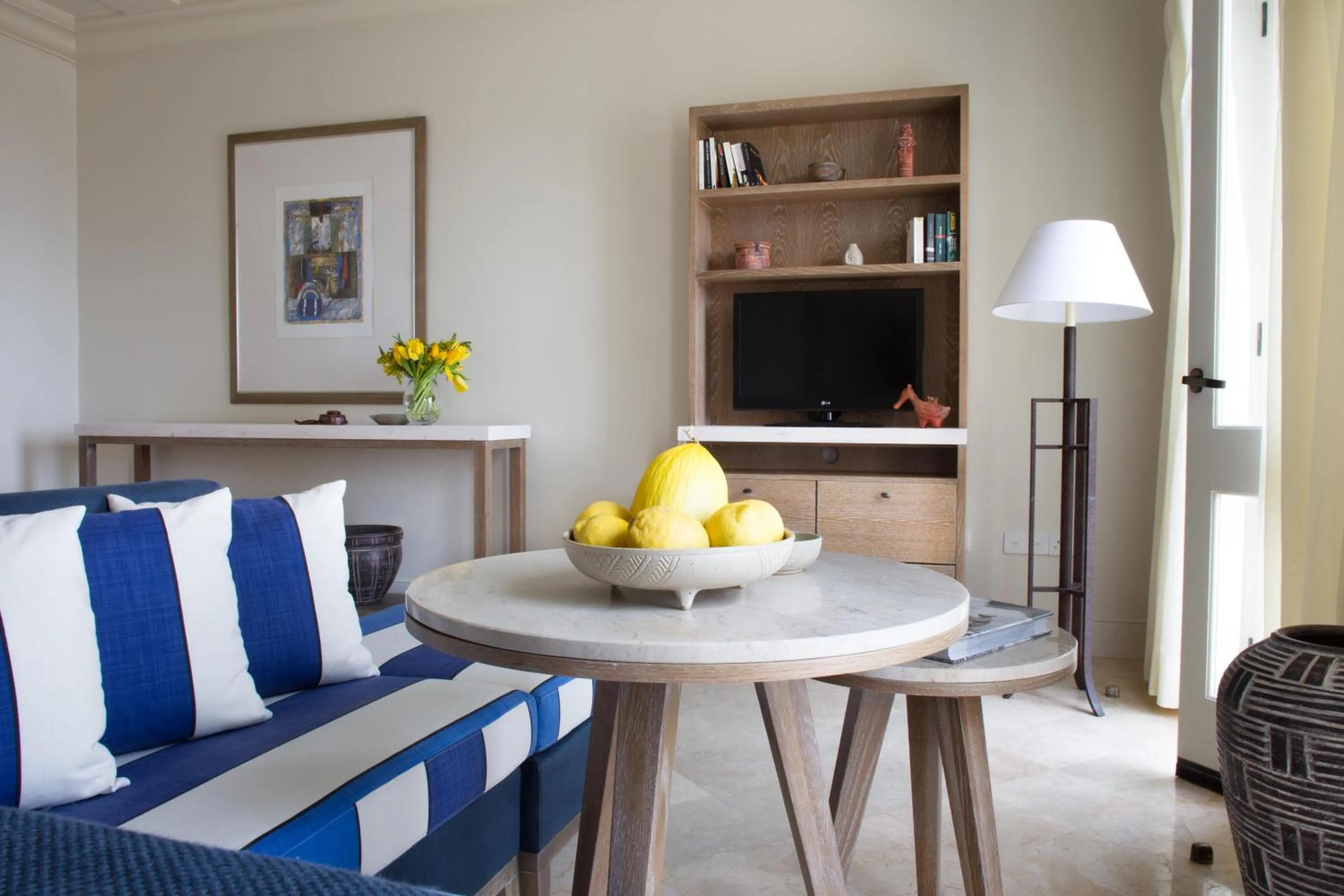 Photo of the whole room in Anassa