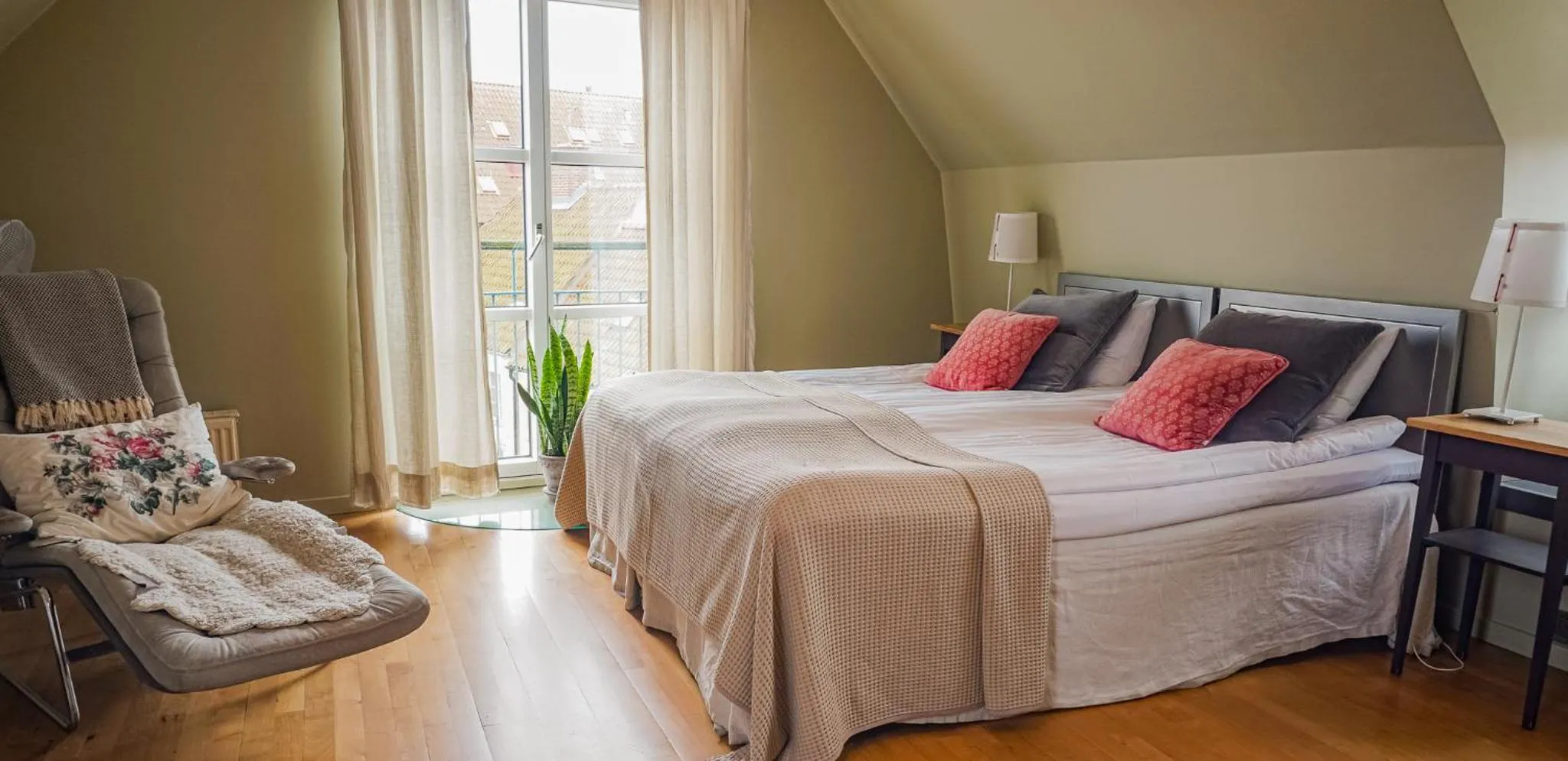 Bed in Maritim Hotell & Krog