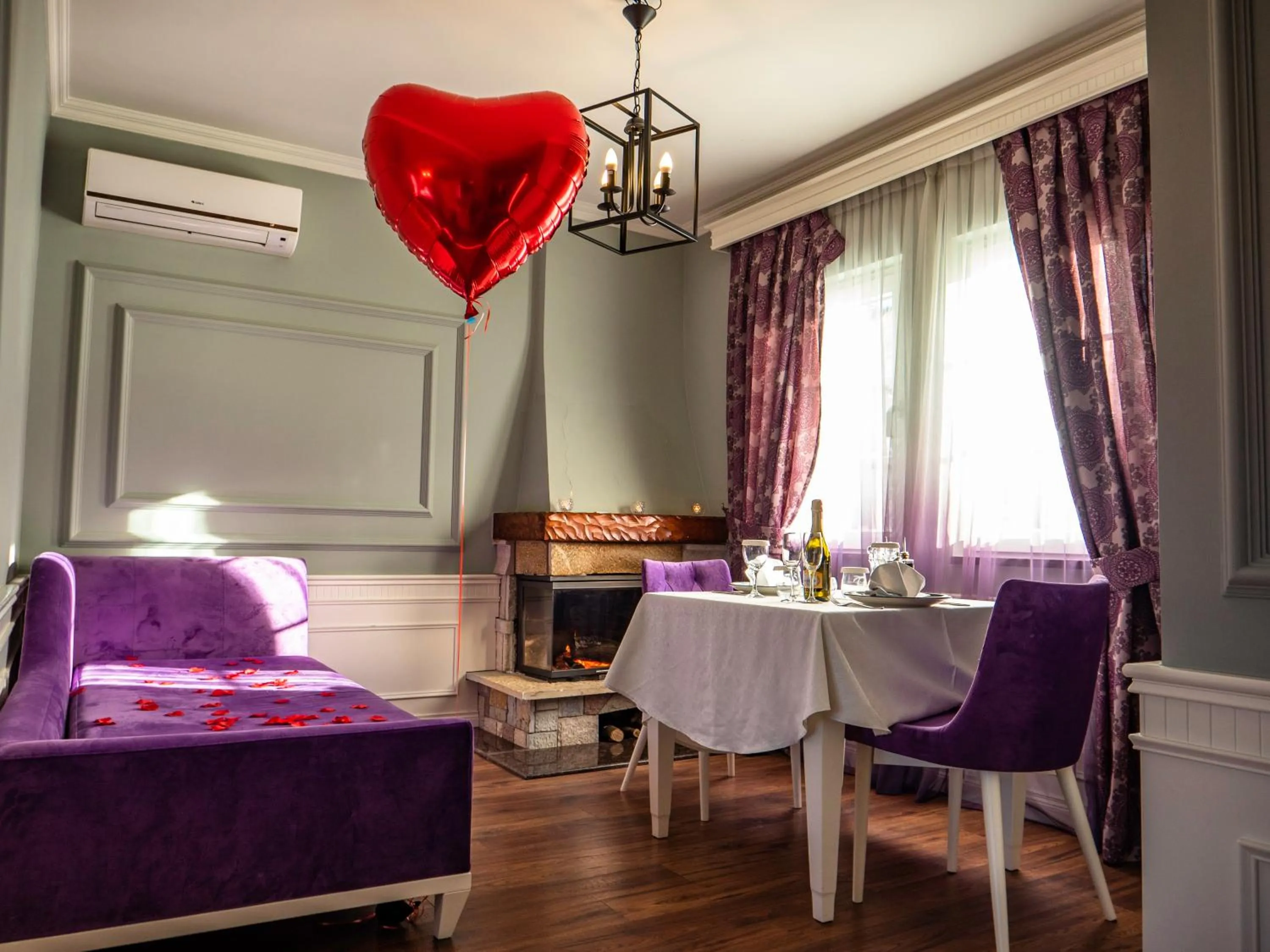 Dining area in PalmaNova Resort