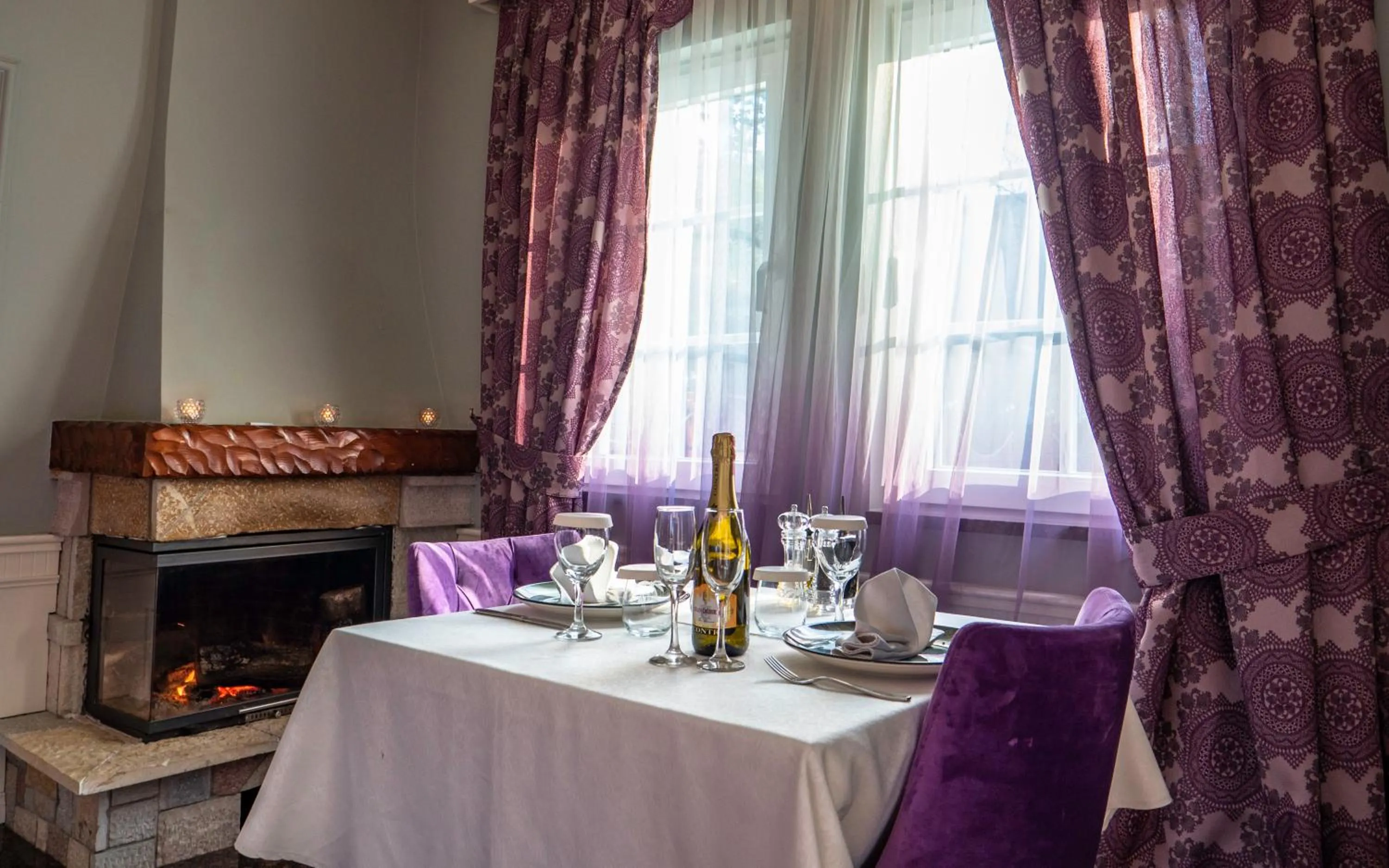 Dining area in PalmaNova Resort