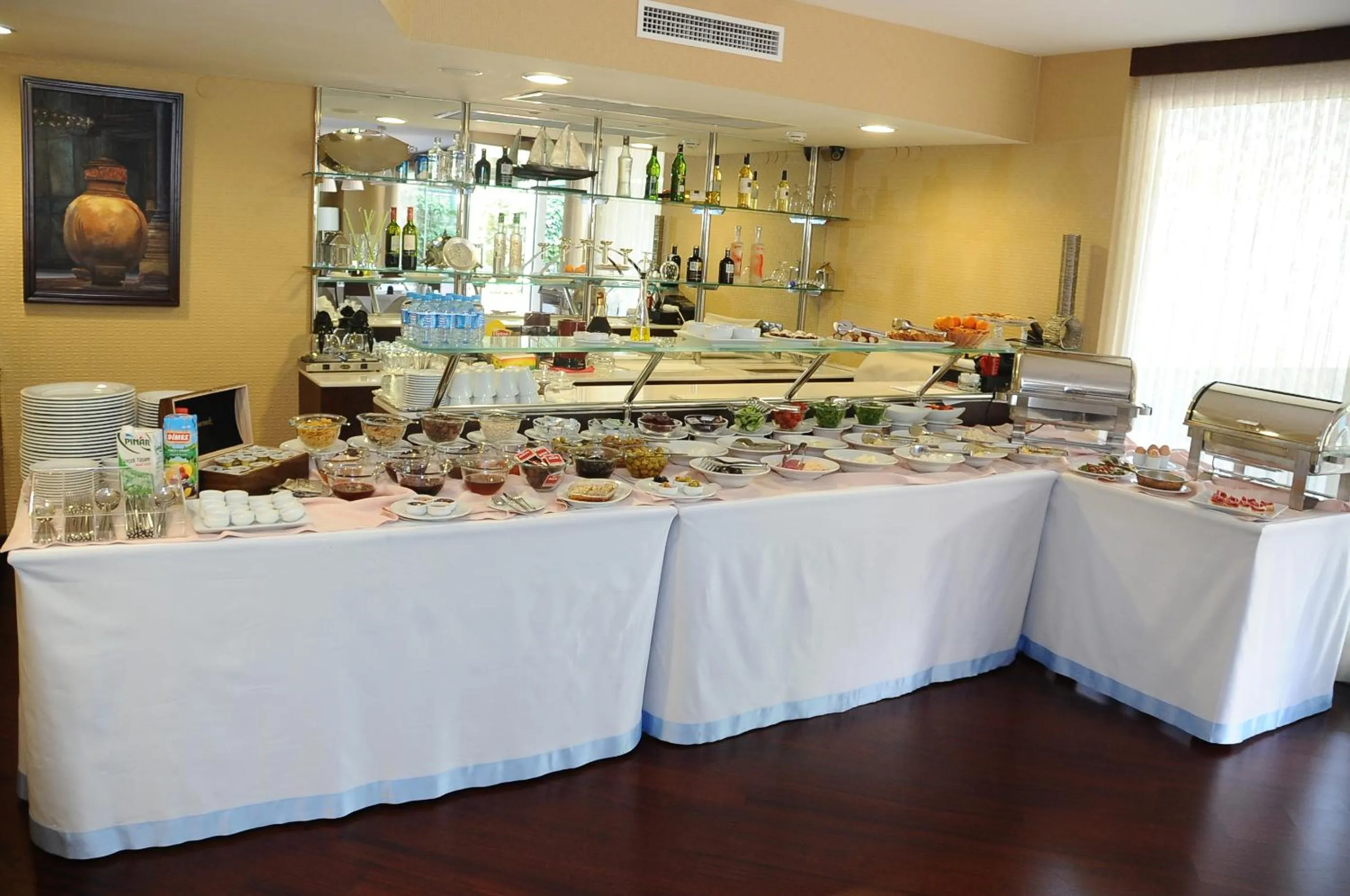 Buffet breakfast in Ontur Butik Hotel