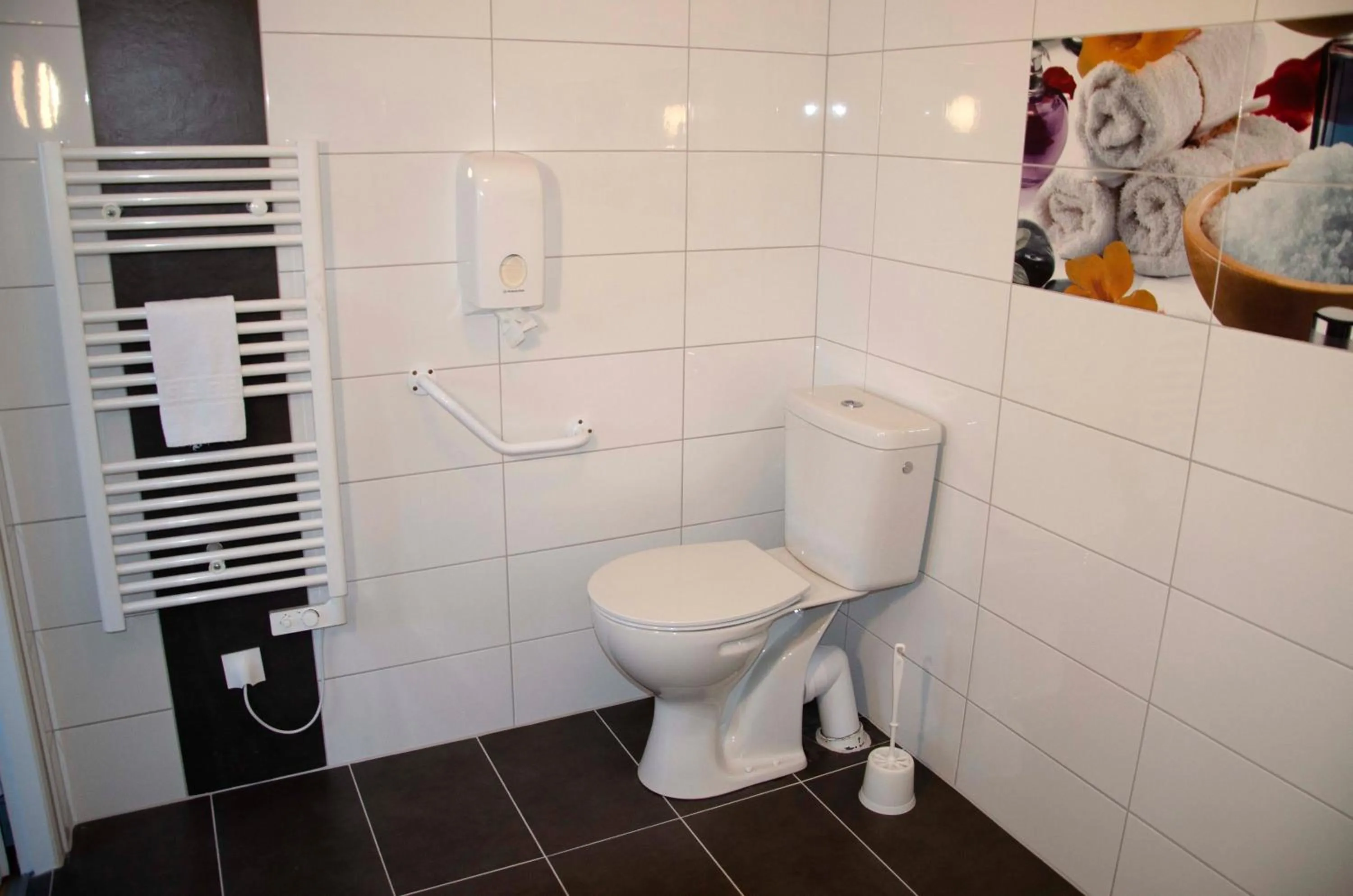 acessibility in Hotel Aux Rochers de l'Ocean