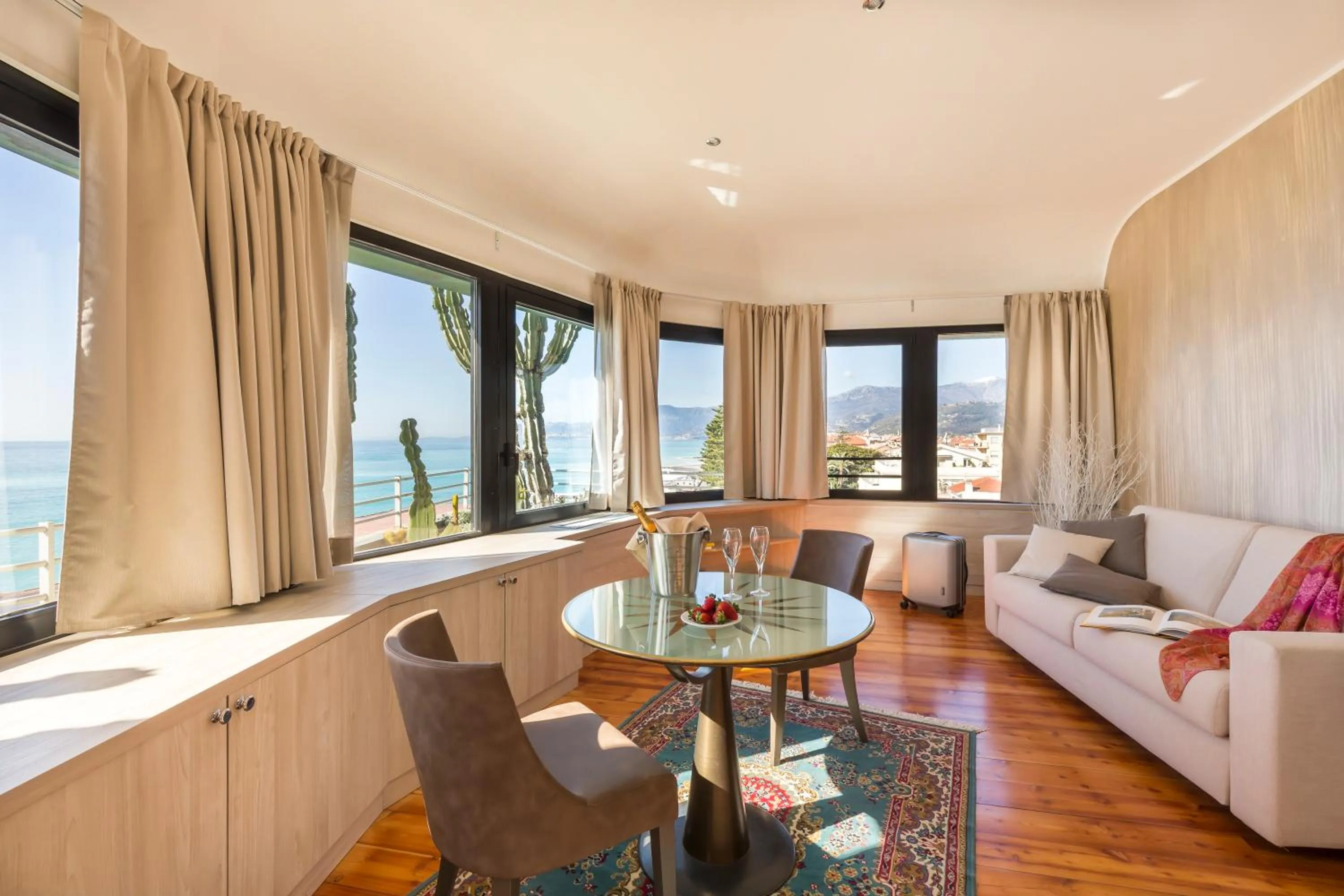 Photo of the whole room in Hotel Parigi & Spa