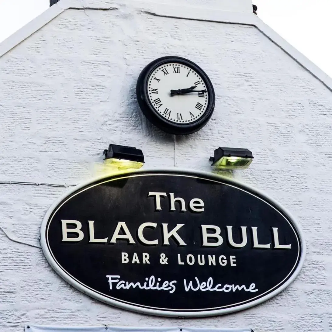 Double or Twin Room with Shared Bathroom in The Blackbull Inn Polmont Double or Twin Room with Shared Bathroom in The Blackbull Inn Polmont