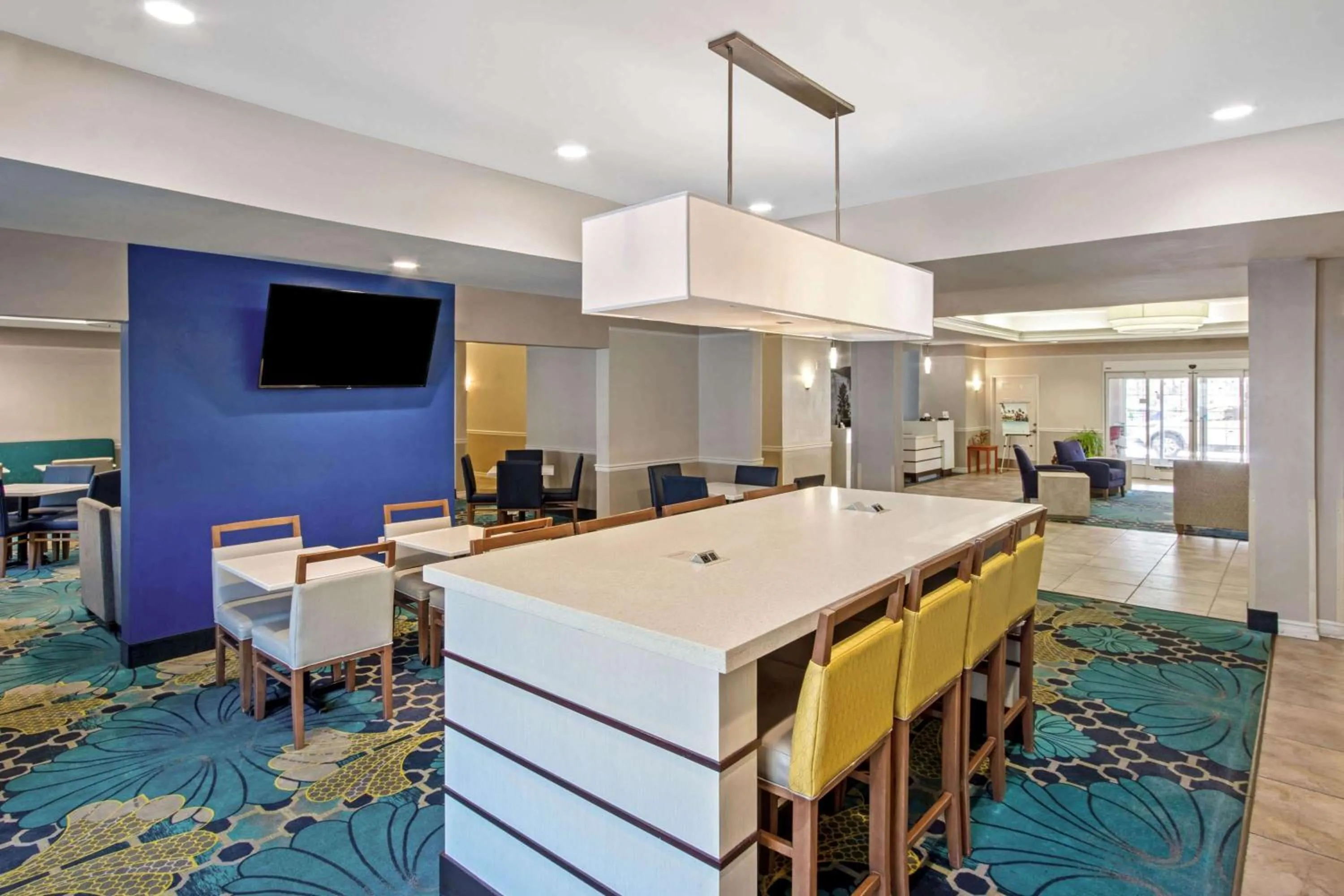 Restaurant/places to eat in La Quinta by Wyndham Ruidoso Downs