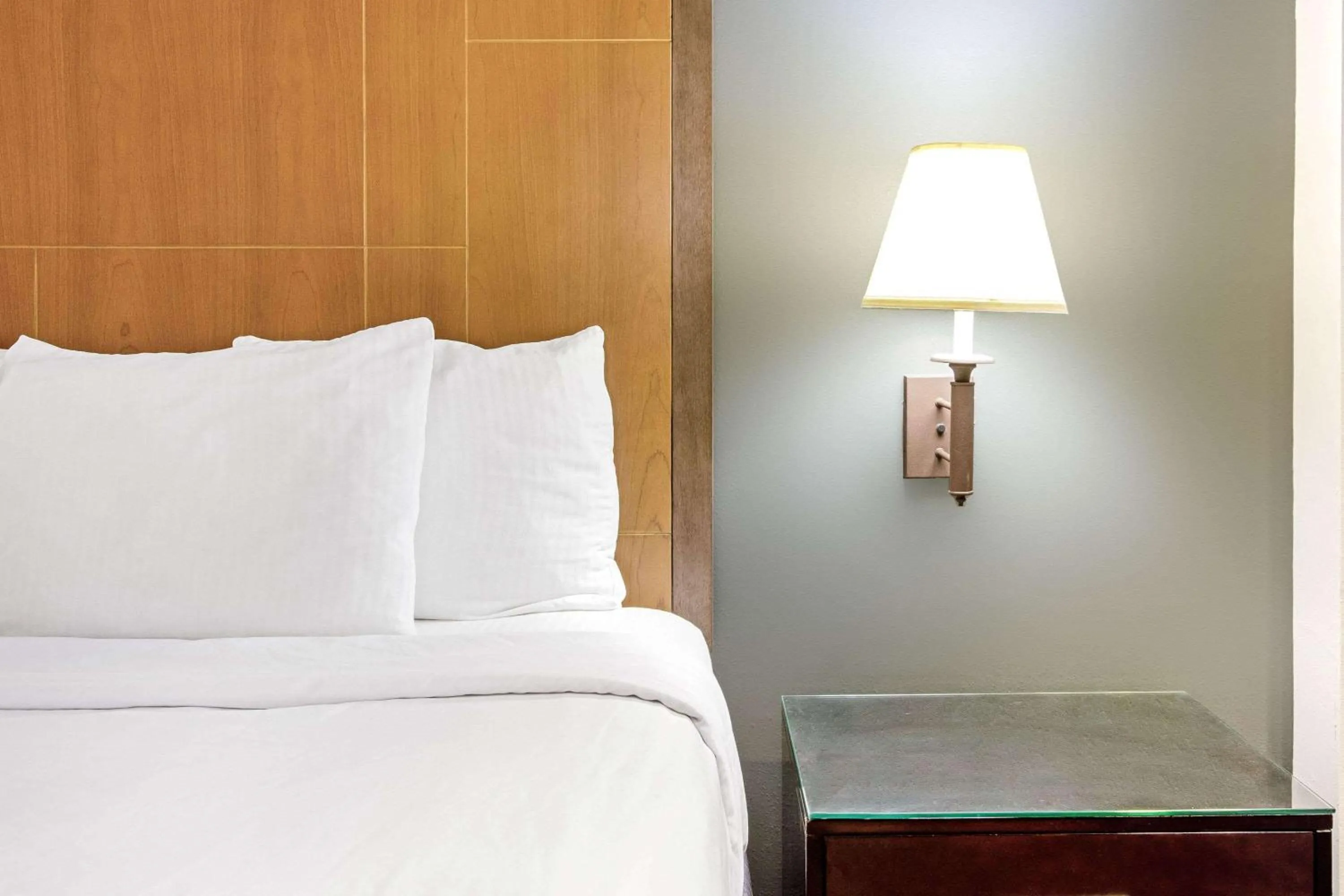 Photo of the whole room, Bed in La Quinta by Wyndham Ruidoso Downs